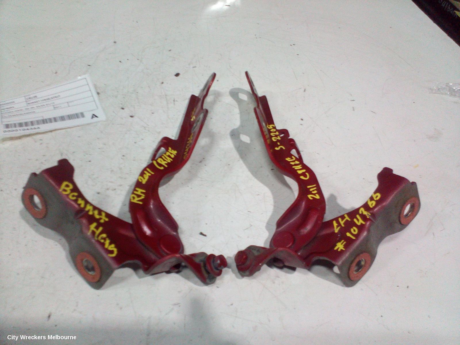 HOLDEN CRUZE BONNET HINGE/STRUT, HINGES (PAIR), JG-JH, 03/2009 - 01/2017 - Image 3
