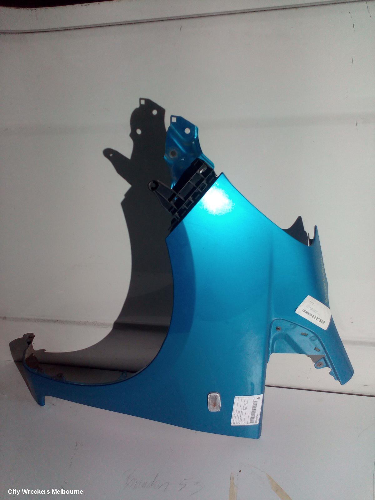 HONDA JAZZ LEFT GUARD, GE, W/ INDICATOR TYPE, 09/2008 - 04/2011 - Image 2