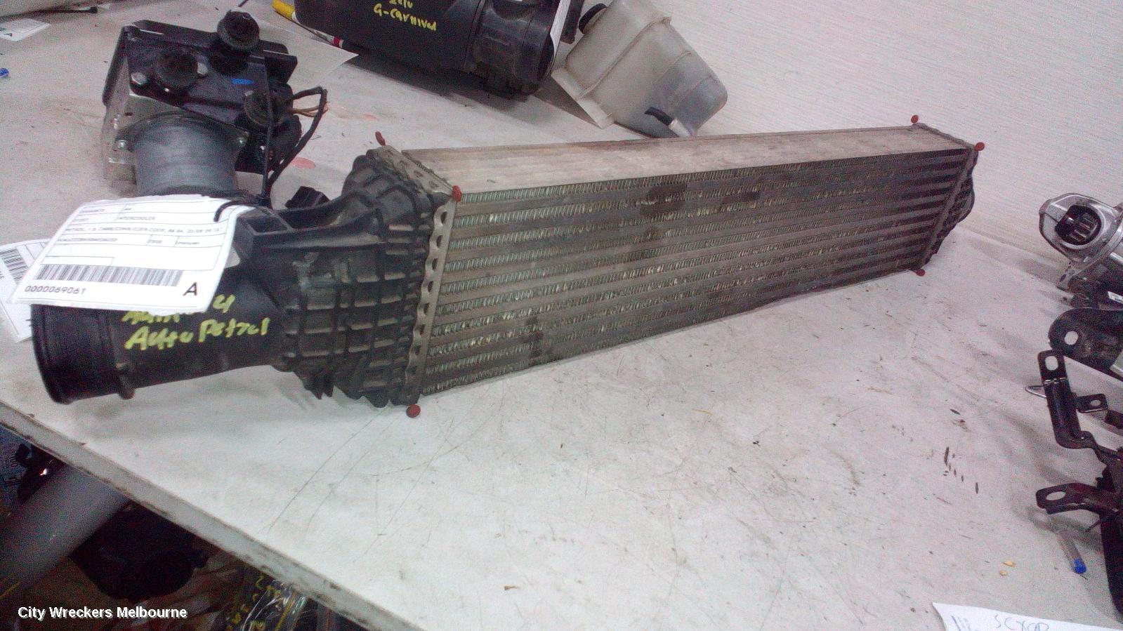 AUDI A4 INTERCOOLER, PETROL, 1.8, CABB/CDHB/CJEB CODE, B8 8K, 02/2008 - 09/2015 - Image 2