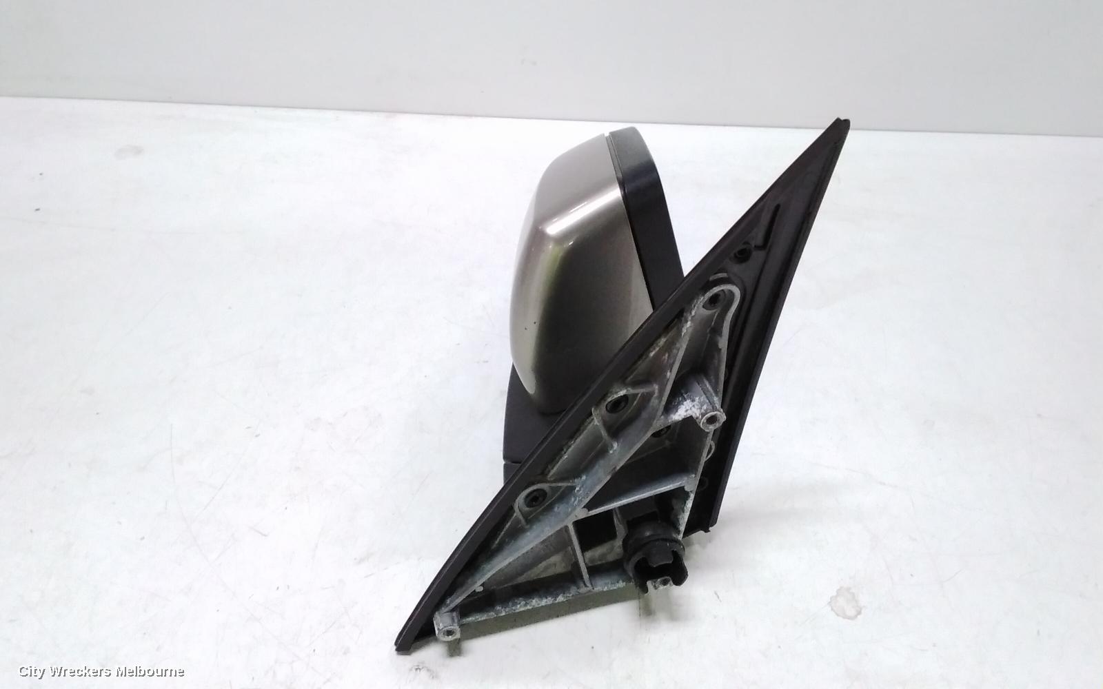 BMW X5 RIGHT DOOR MIRROR, E70, STANDARD, NON SEAT ADJ, NON MEMORY & NON AUTO DIP TYPE, 03/2007 - 12/2009 - Image 3