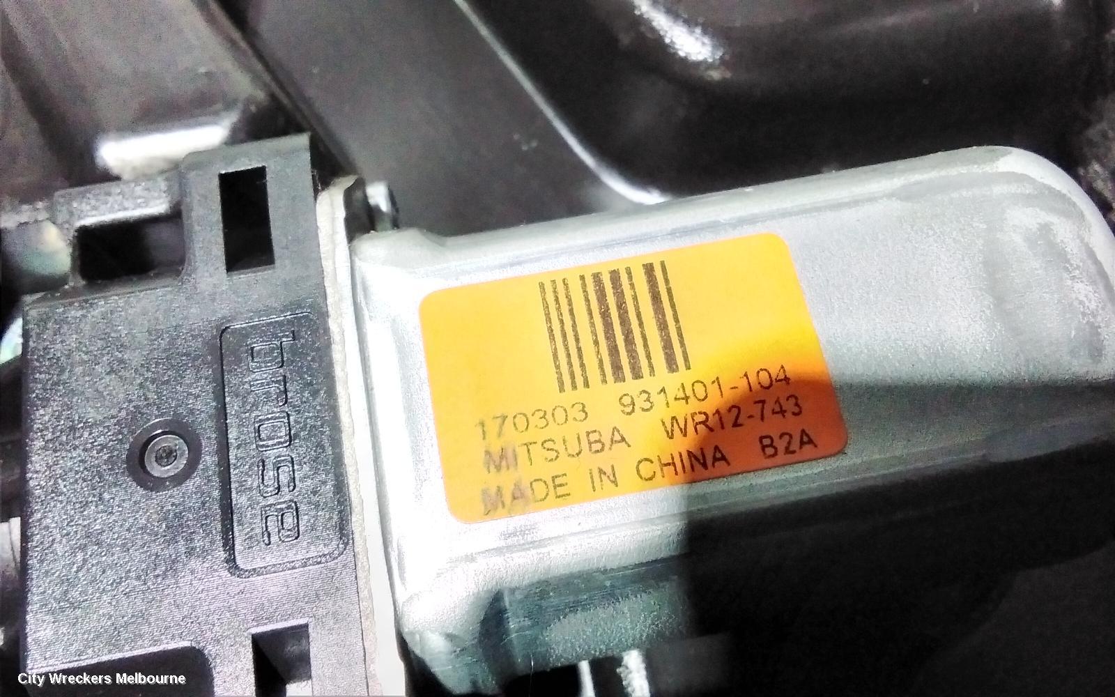 JEEP GRANDCHEROKEE LEFT FRONT WINDOW REG/MOTOR, WK, 10/2010 - 02/2022 - Image 2