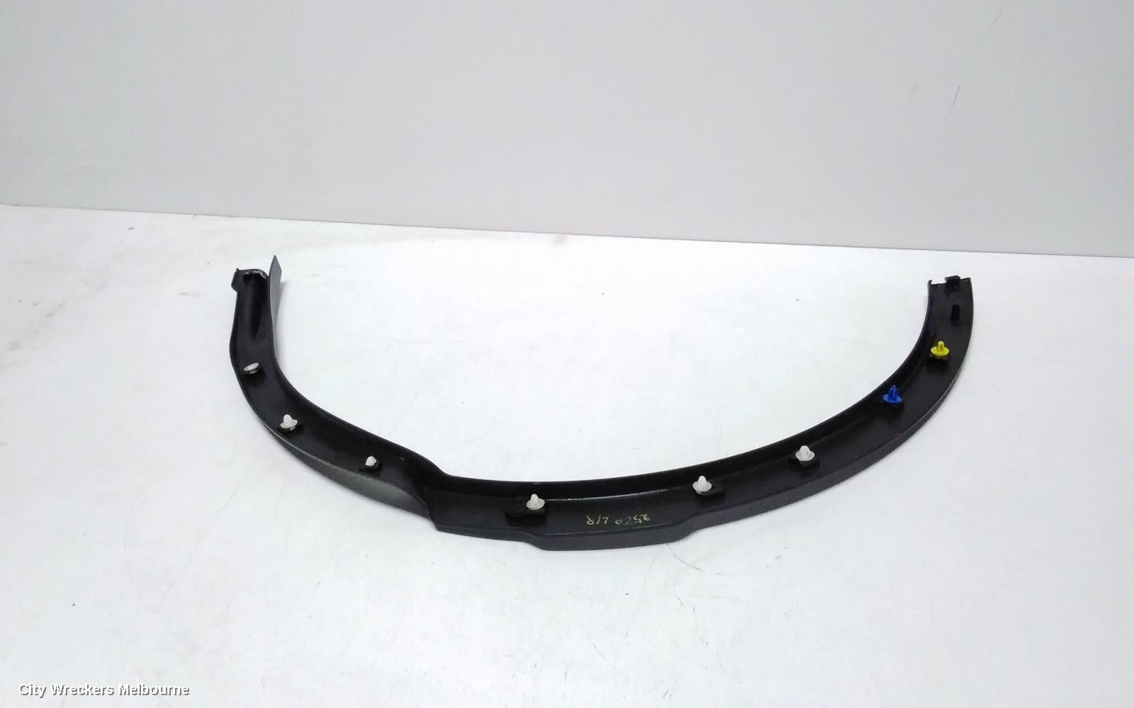 LAND ROVER DISCOVERY SPORT WHEEL ARCH FLARE, L550, LH REAR, BLACK, 01/2015 ONWARDS - Image 3