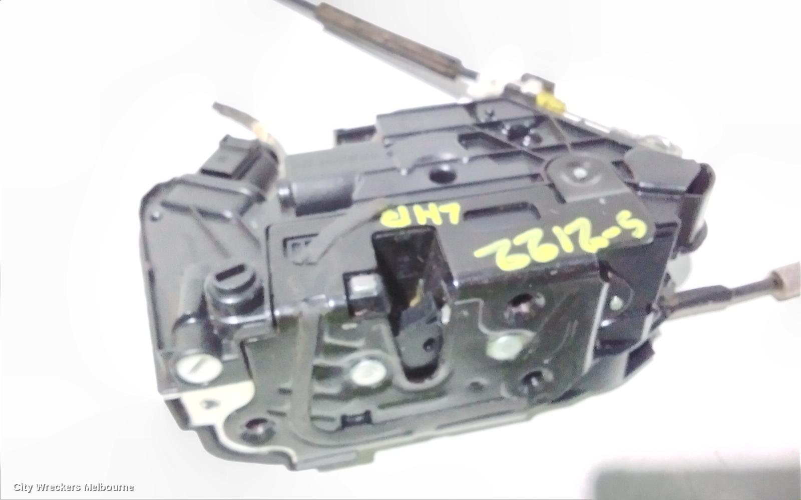 VOLKSWAGEN AMAROK DOOR/BOOT/GATE LOCK, LEFT REAR DOOR LOCK, P/N 5N0839015J, 2H, 12/2010 ONWARDS - Image 3