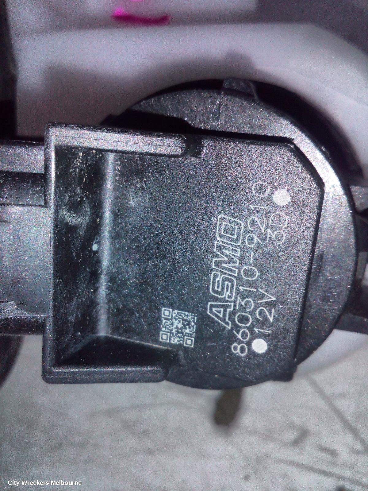 MAZDA CX8 WASHER BOTTLE, KG, NON H/LAMP WASHER TYPE, 05/2018 - 12/2023 - Image 3