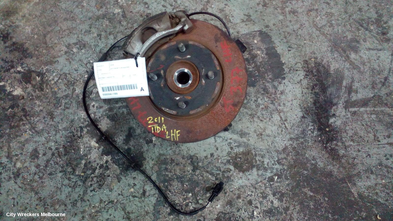 NISSAN TIIDA LEFT FRONT HUB ASSEMBLY, C11, 09/2004 - 01/2013 - Image 1