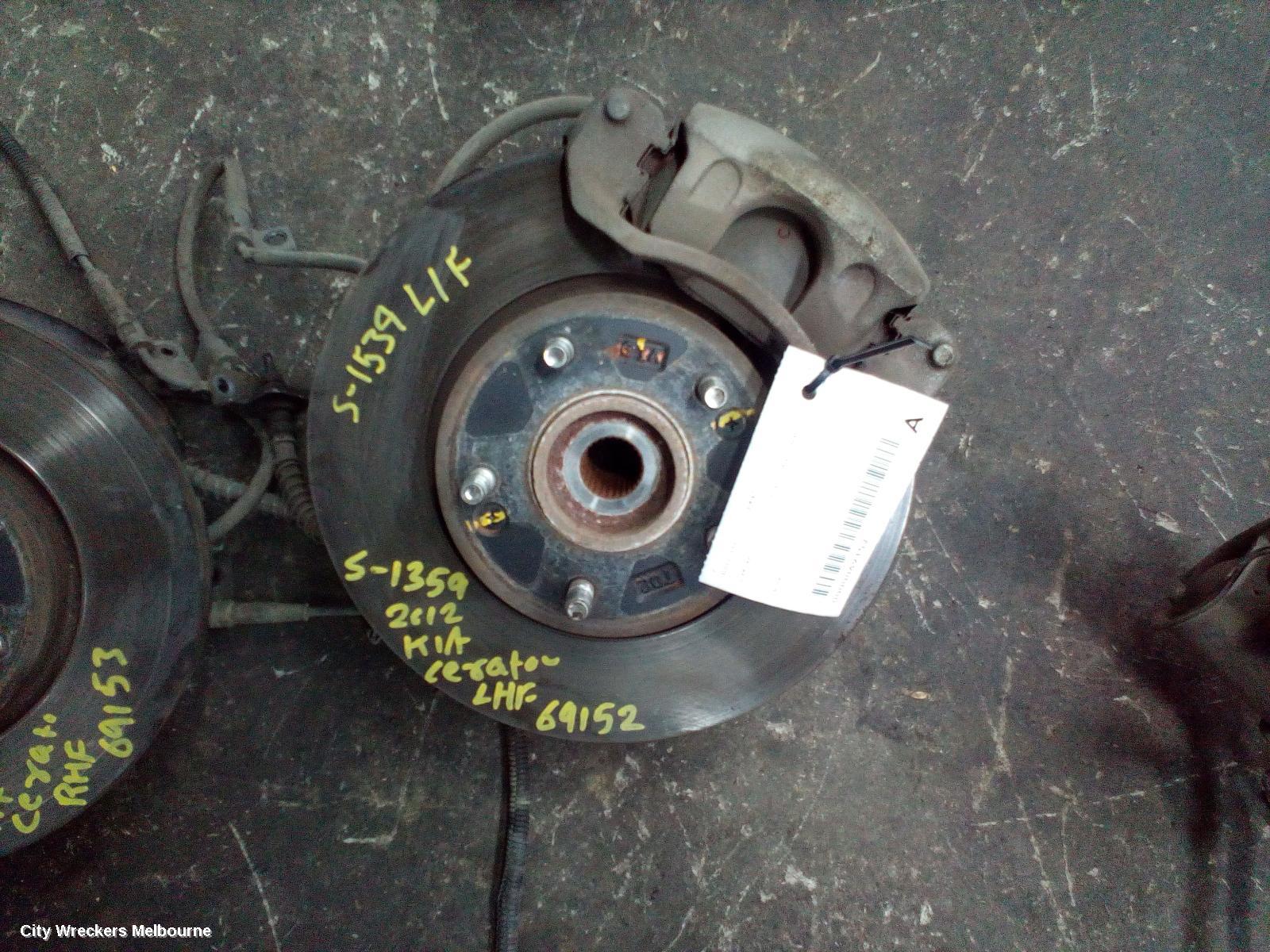 KIA CERATO LEFT FRONT HUB ASSEMBLY, TD, 10/2008 - 03/2013 - Image 1