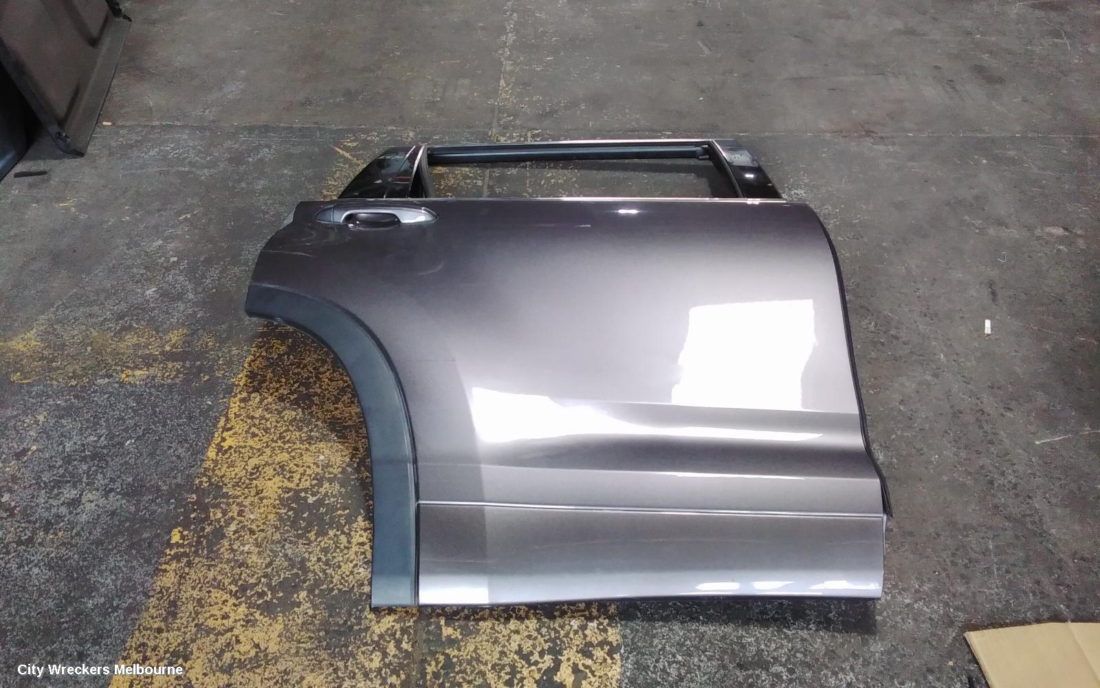 TOYOTA KLUGER RIGHT REAR DOOR, GSU50/GSU55, 12/2013 - 02/2021 - Image 3