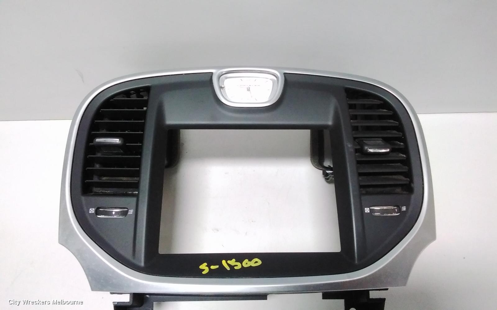 CHRYSLER 300C, LX2, 12/2011 - 12/2021, FACIA WITH CENTER AIRVENT REFER TO PHPTOS: 78061 - Image 2
