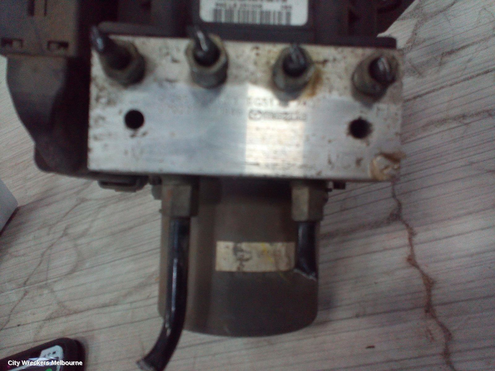 MAZDA CX7 ABS PUMP/MODULATOR, ER, 11/2006 - 02/2012 - Image 2