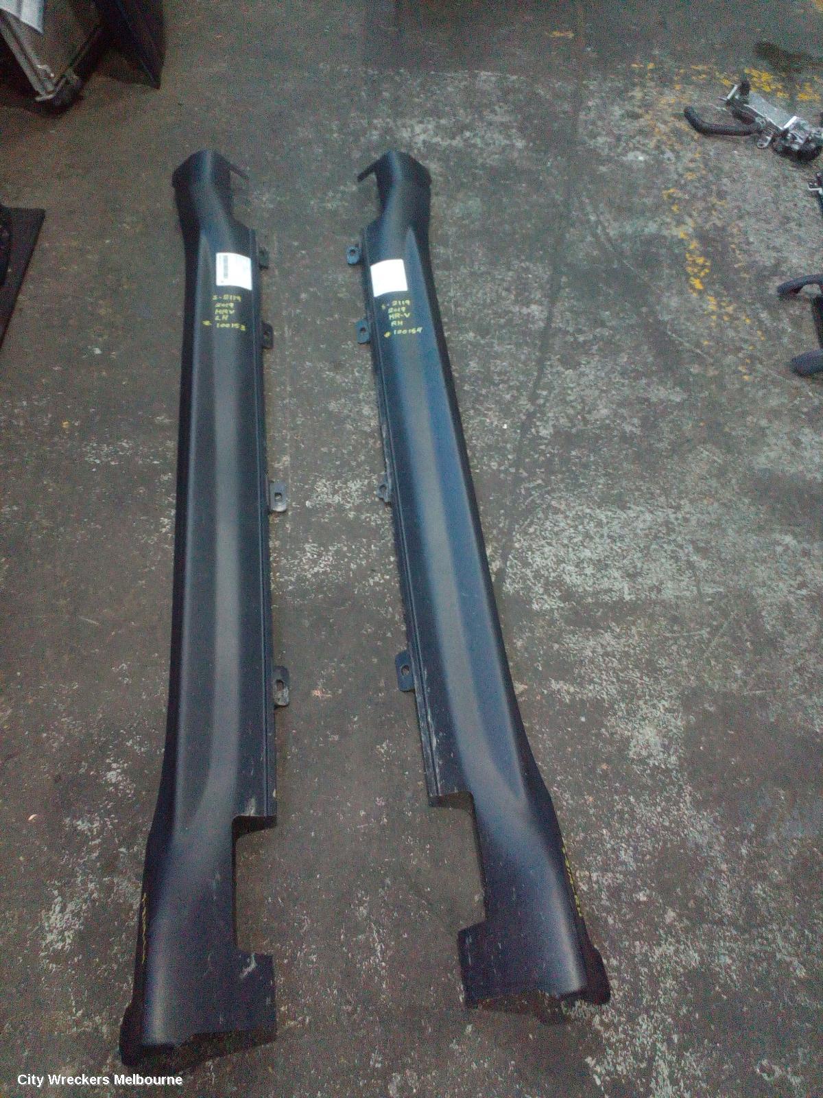 HONDA HRV SIDE STEP/SKIRT, RU, 12/2014 - 10/2021 - Image 2