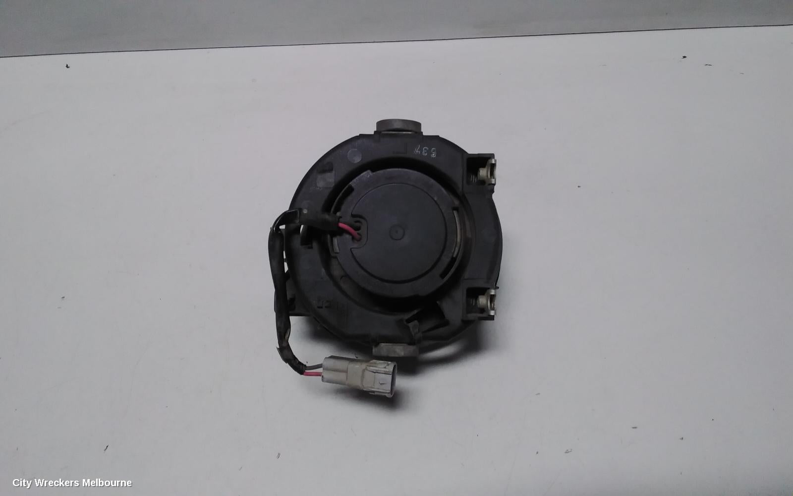 SUBARU OUTBACK LEFT INDICATOR/FOG/SIDE, BUMPER FOGLAMP, 4TH GEN, KOITO LENS# 114-20759, 09/2003 - 08/2009 - Image 2