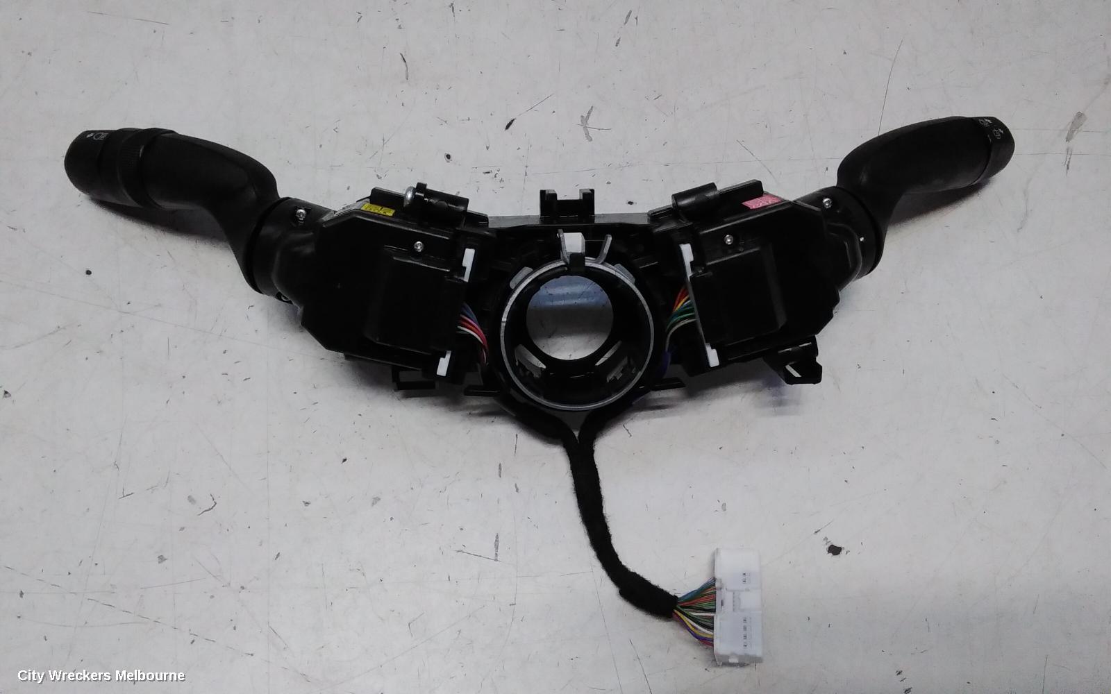 TOYOTA COROLLA CROSS COMBINATION SWITCH, XG10, FLASHER SWITCH, W/ FOGLAMP TYPE, 01/2022 ONWARDS - Image 2
