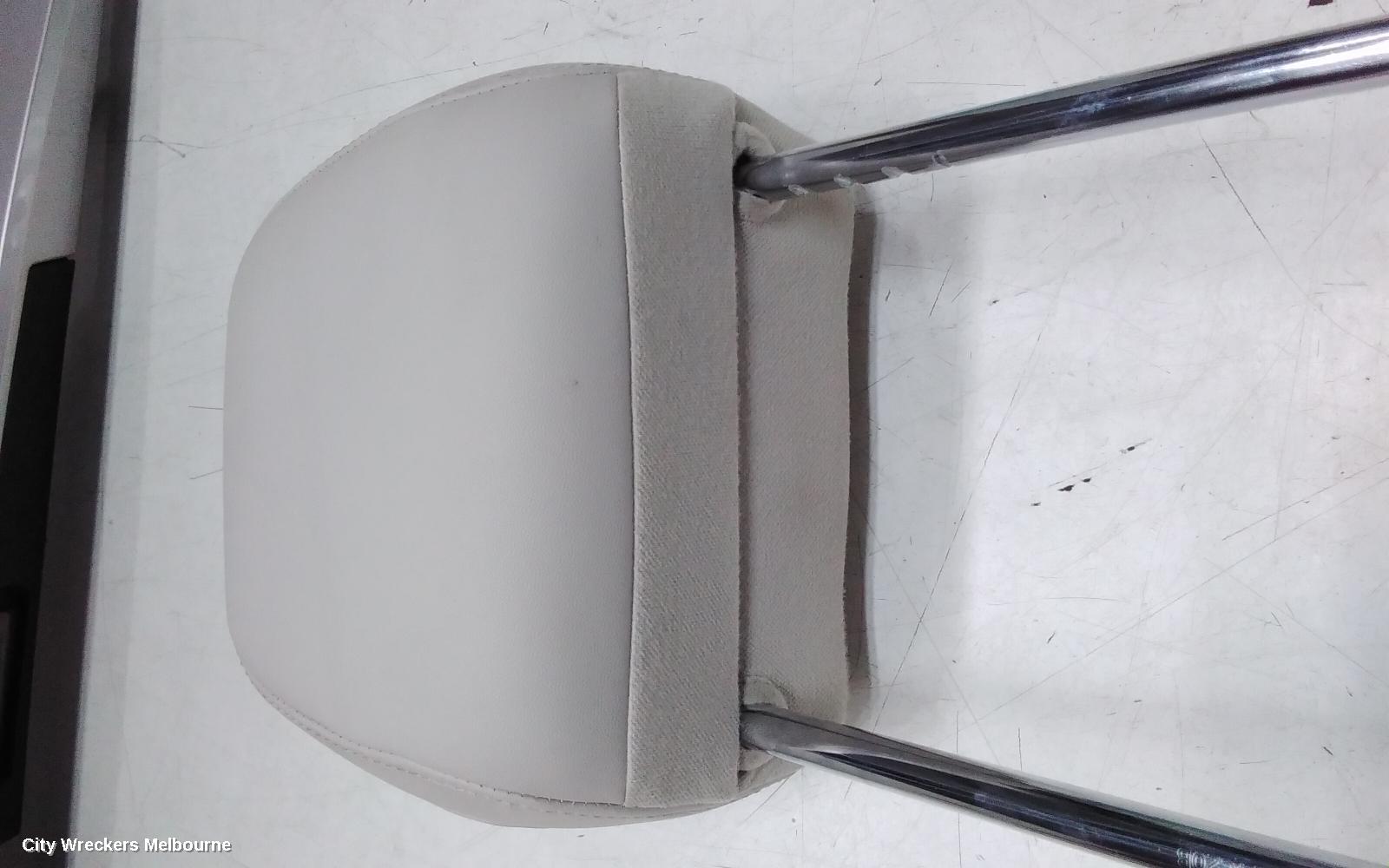 MAHINDRA XUV700 HEADREST, W601, 01/2023 ONWARDS - Image 2