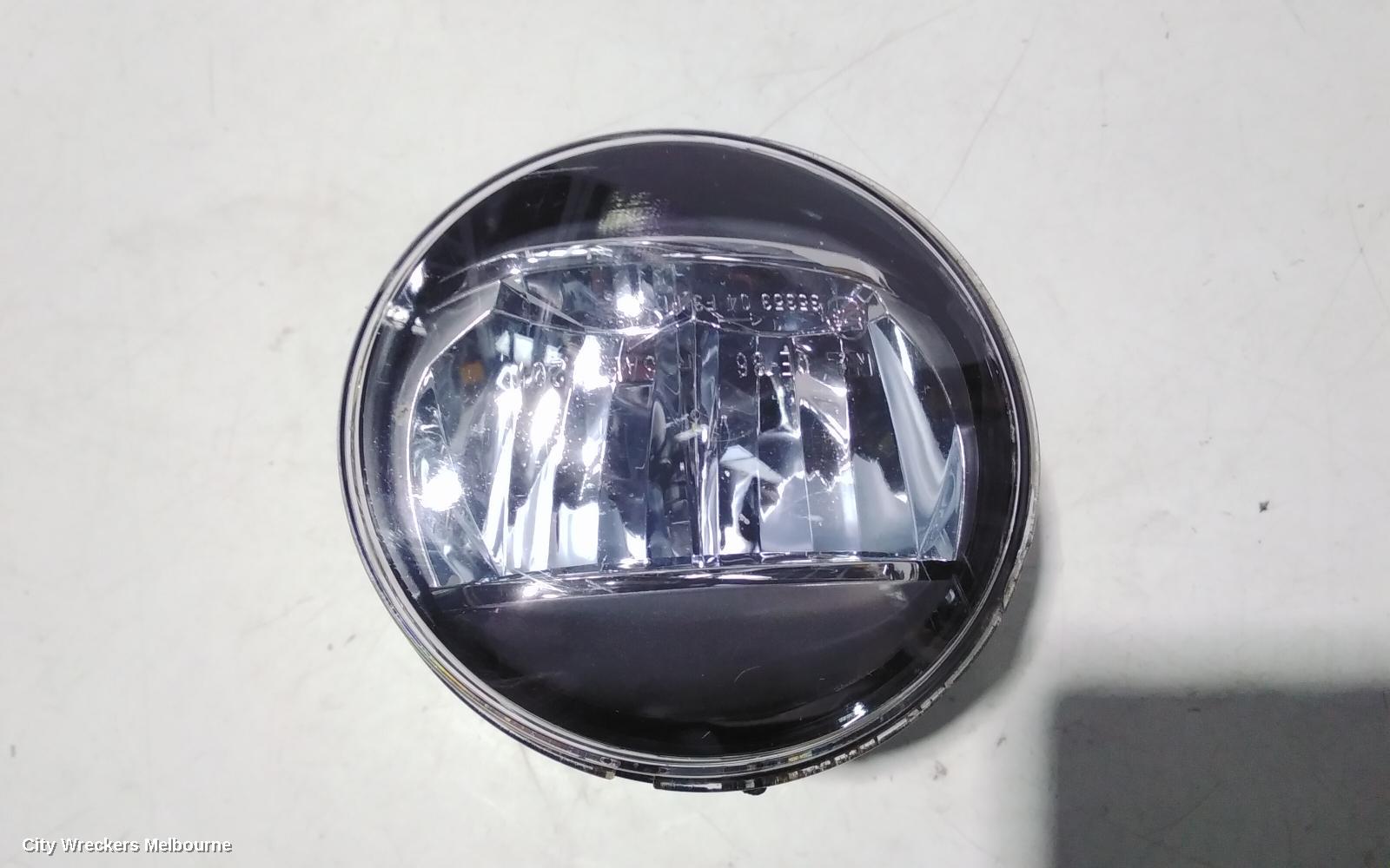 TOYOTA KLUGER RIGHT INDICATOR/FOG/SIDE, BUMPER FOGLAMP, LED TYPE, XU70 SERIES, 03/2021 ONWARDS - Image 2