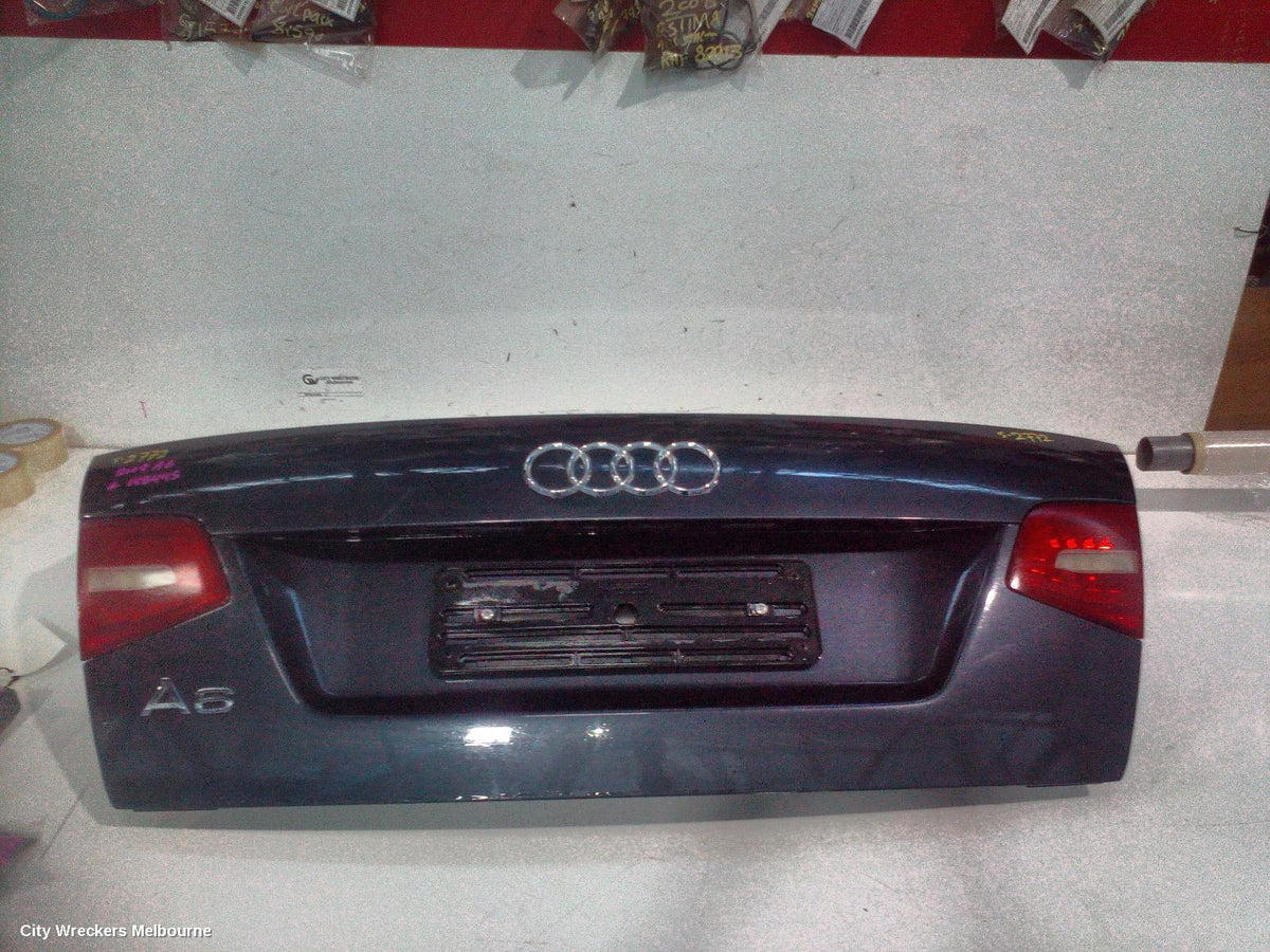 AUDI A6 BOOTLID/TAILGATE, BOOTLID, C6 (UPDATE), SEDAN (HAS GARNISH LIGHTS IN BOOTLID) 12/2008 ONWARDS - Image 2