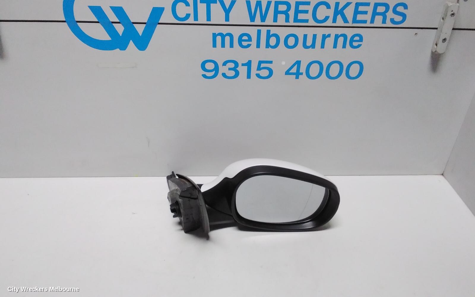 BMW 3 SERIES RIGHT DOOR MIRROR, E90/E91, SEDAN/WAGON, M SPORT, NON AUTO DIP TYPE (5 PIN), 09/2008 - 04/2012 - Image 1
