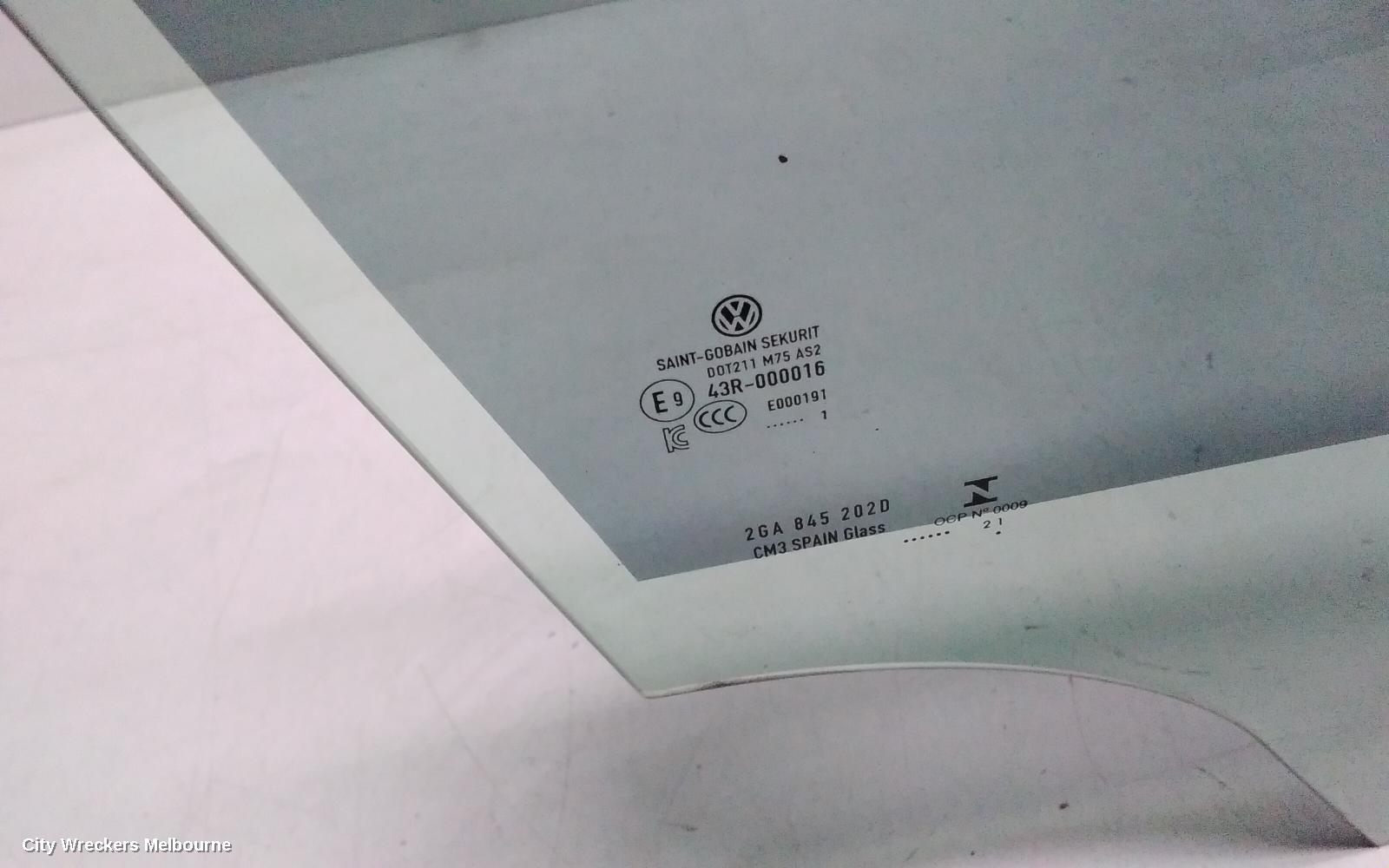 VOLKSWAGEN T-ROC RIGHT FRONT DOOR WINDOW, A1, 03/2020 - 12/2025 - Image 3