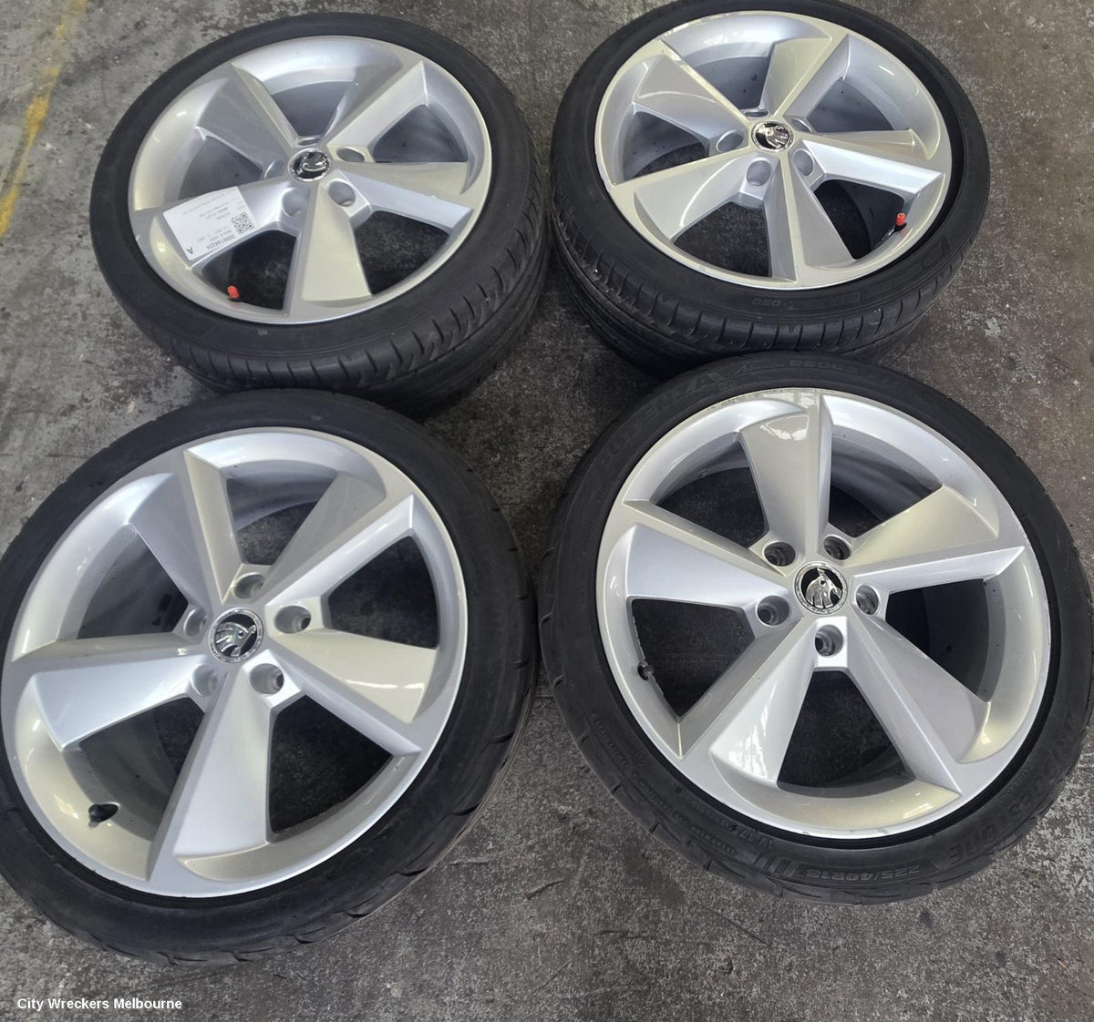 SKODA OCTAVIA WHEEL MAG, NE, FACTORY, 18X7.5IN, GOLUS, 09/2013 - 09/2020 - Image 1