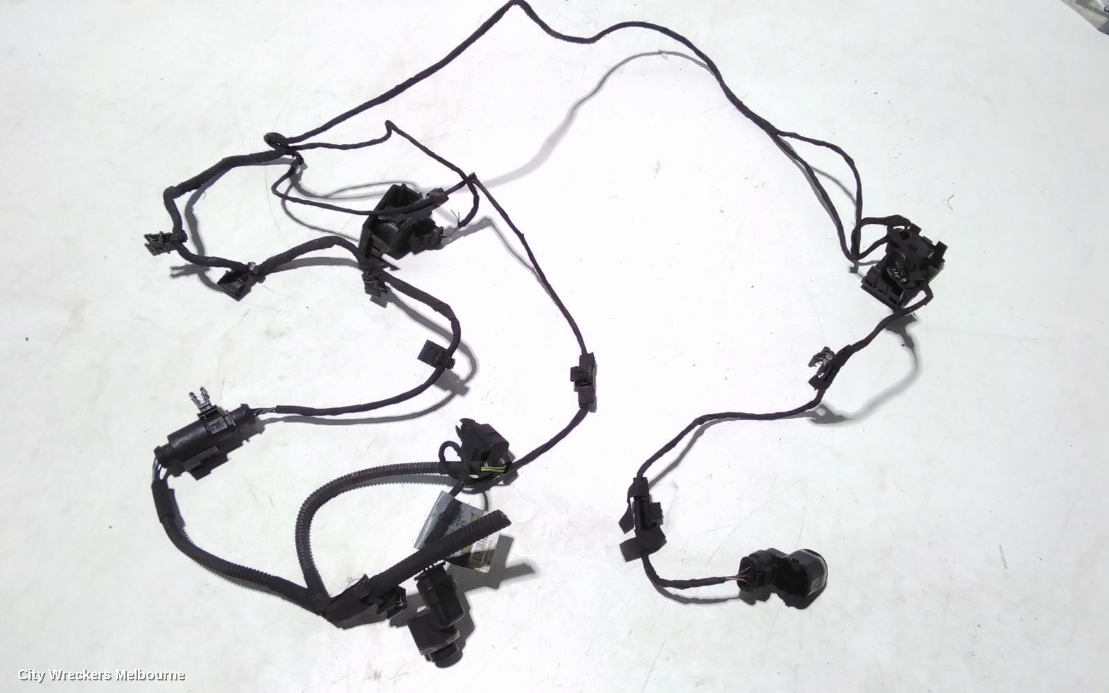 AUDI A5, 8T 10/2007 - 12/2011, CRASH SENSOR FRONT , 3.2L : 42675 - Image 1