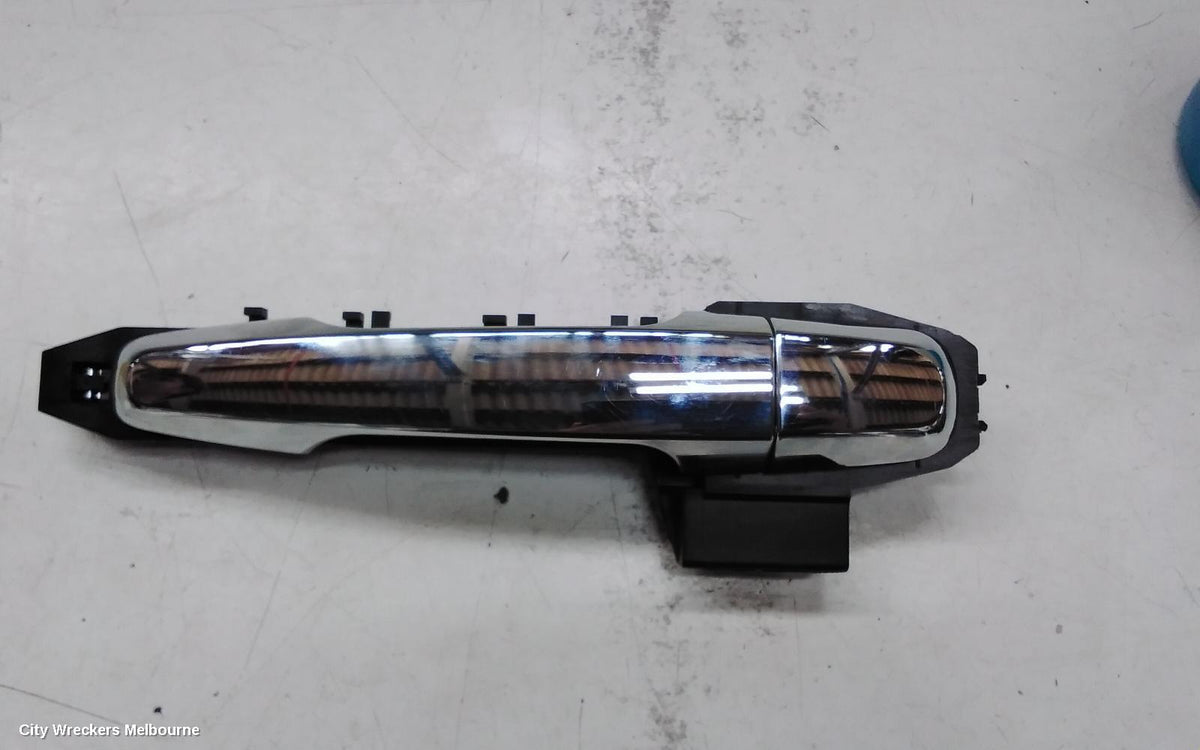 MITSUBISHI PAJERO DOOR HANDLE, OUTER, RH REAR, CHROME, PAJERO SPORT, QE-QG, 10/2015 ONWARDS - Image 1