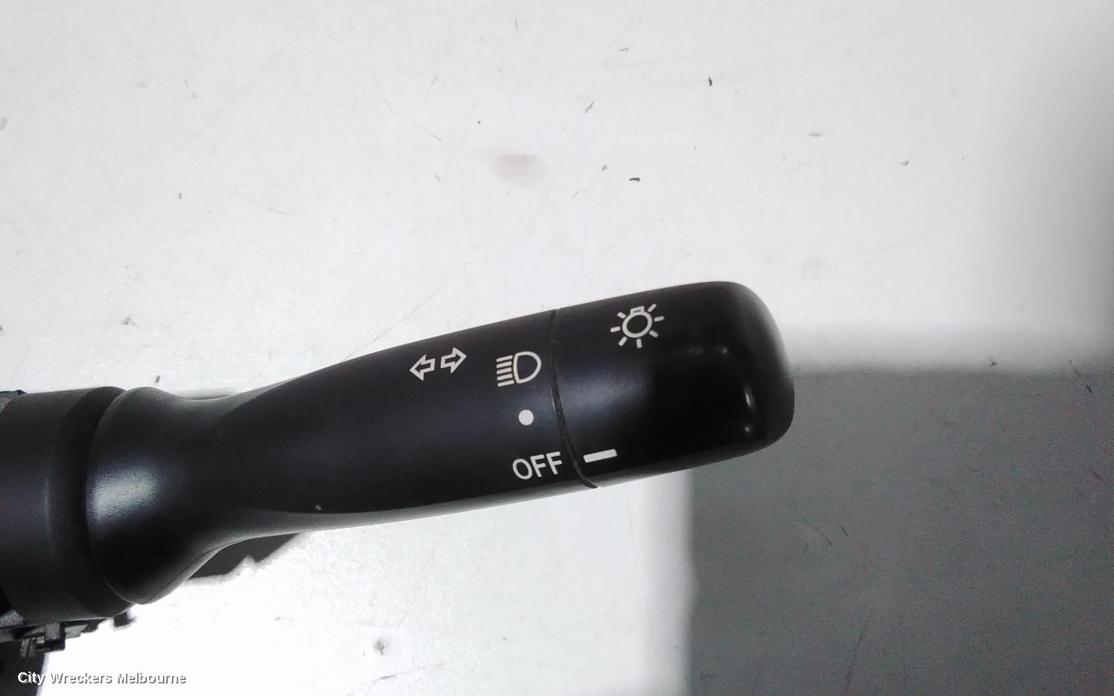 TOYOTA KLUGER COMBINATION SWITCH, FLASHER SWITCH, GSU40-GSU45, NON FOGLAMP TYPE, 05/2007 - 12/2013 - Image 2