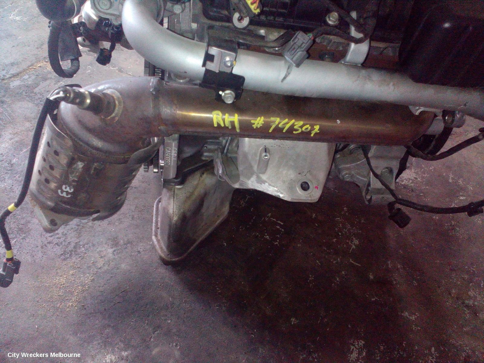HYUNDAI GENESIS CATALYTIC CONVERTER, MANIFOLD-CAT TYPE, 3.8, PETROL, RH SIDE, DH, 11/2014 - 01/2018 - Image 1