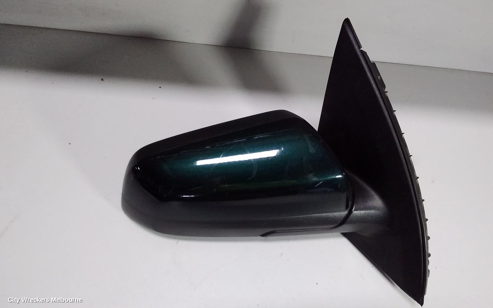 HOLDEN COMMODORE RIGHT DOOR MIRROR, VF, COLOUR CODED/BLACK, W/ BLINDSPOT, NON HEATED TYPE, 05/2013 - 12/2017 - Image 3