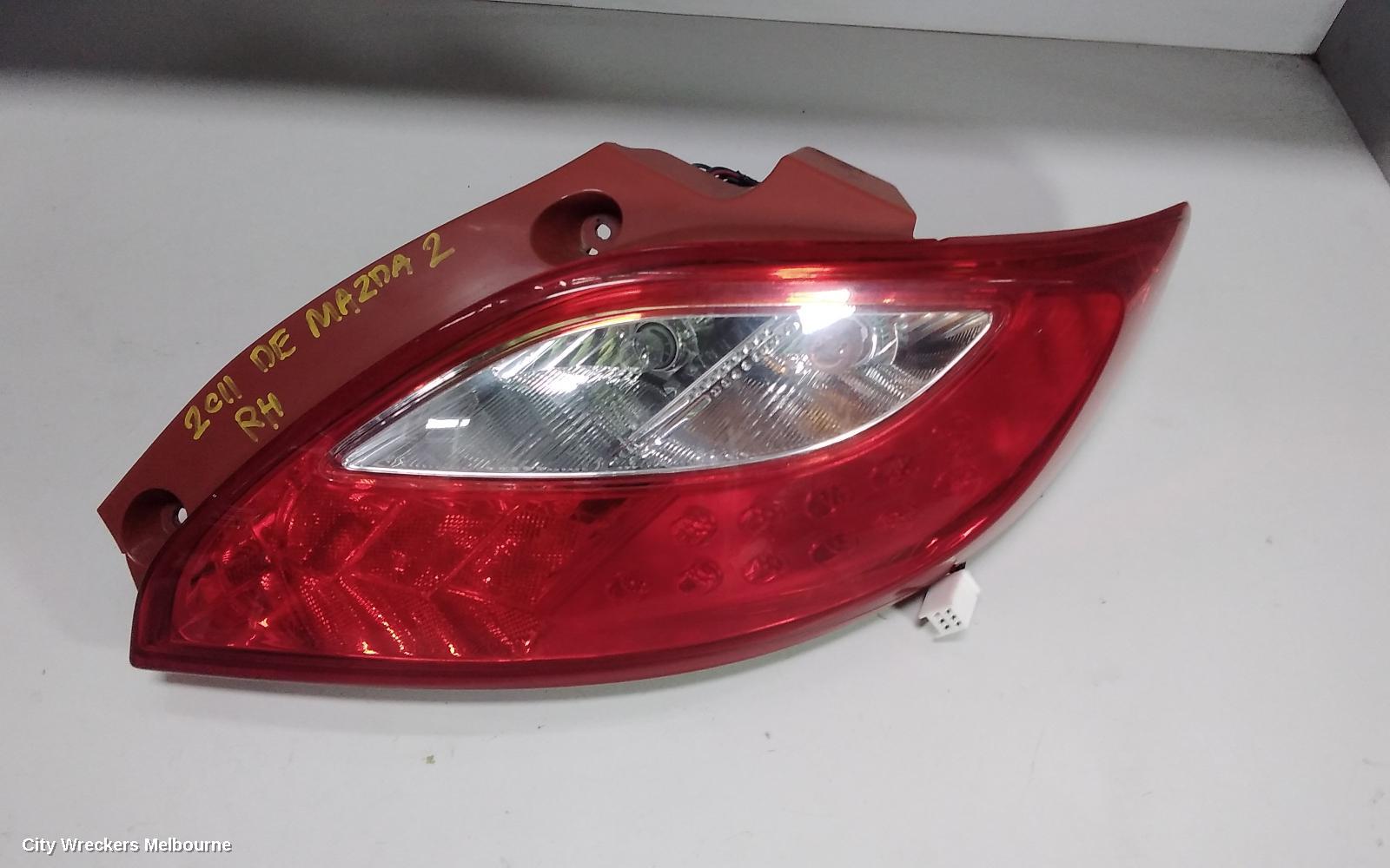 MAZDA 2 RIGHT TAILLIGHT, DJ, HATCH, HALOGEN TYPE, 09/2014 ONWARDS - Image 2