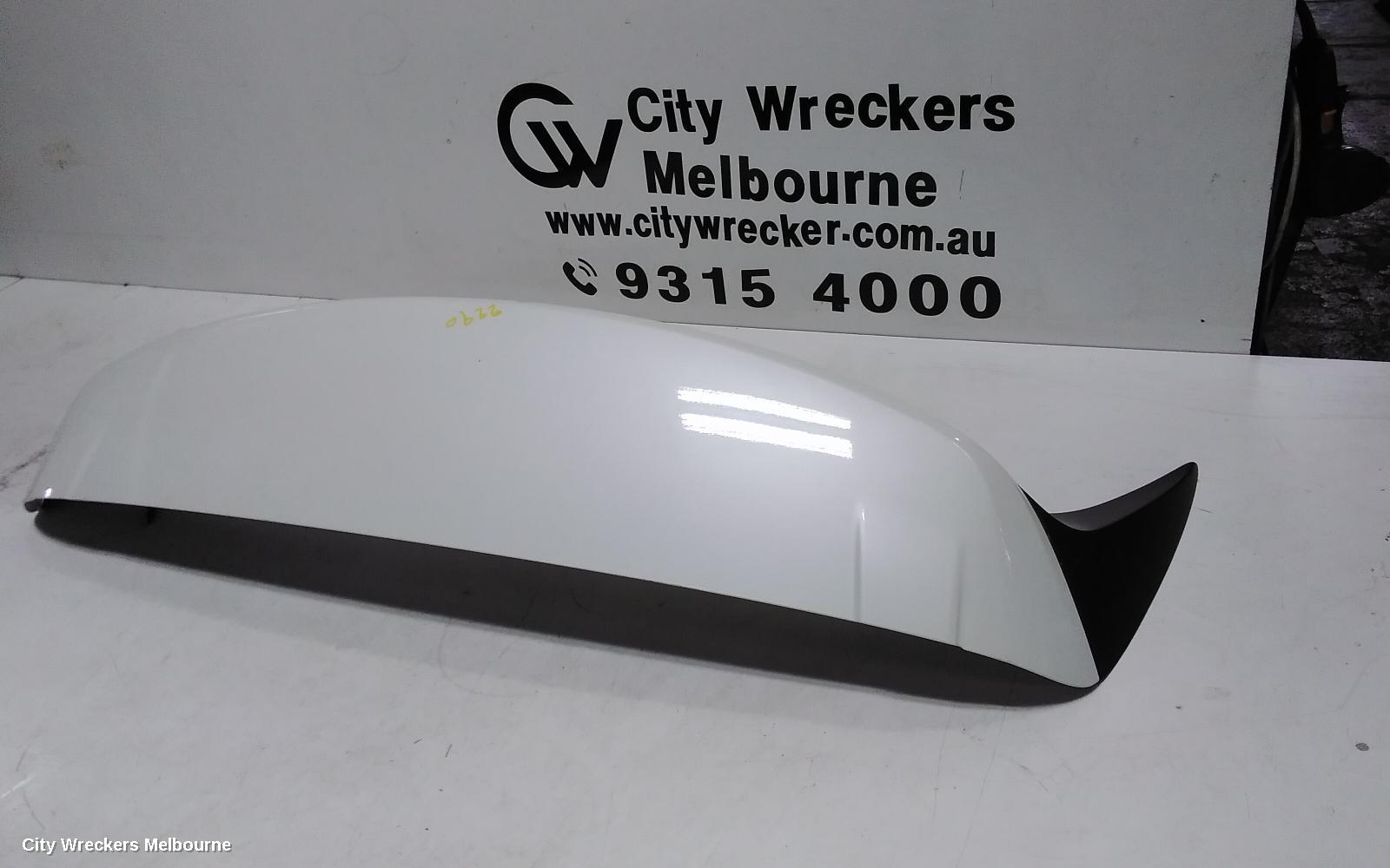 NISSAN PATHFINDER REAR SPOILER, TAILGATE, R52, 06/2013 - 04/2021 - Image 3