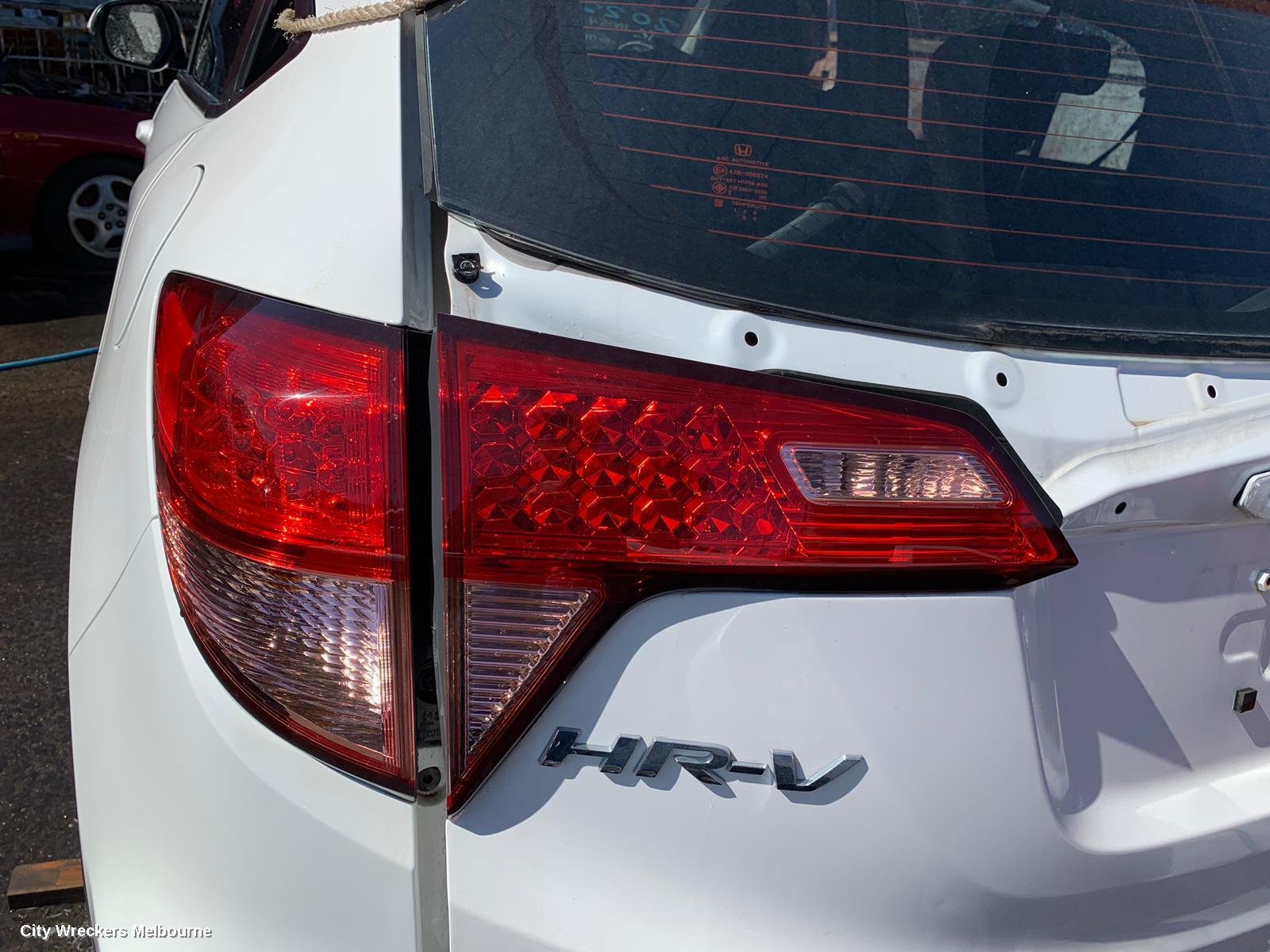 HONDA HRV REAR BUMPER, RU5, BUMPER BAR, NON PARK SENSOR TYPE, 12/2014 - 10/2021 - Image 3