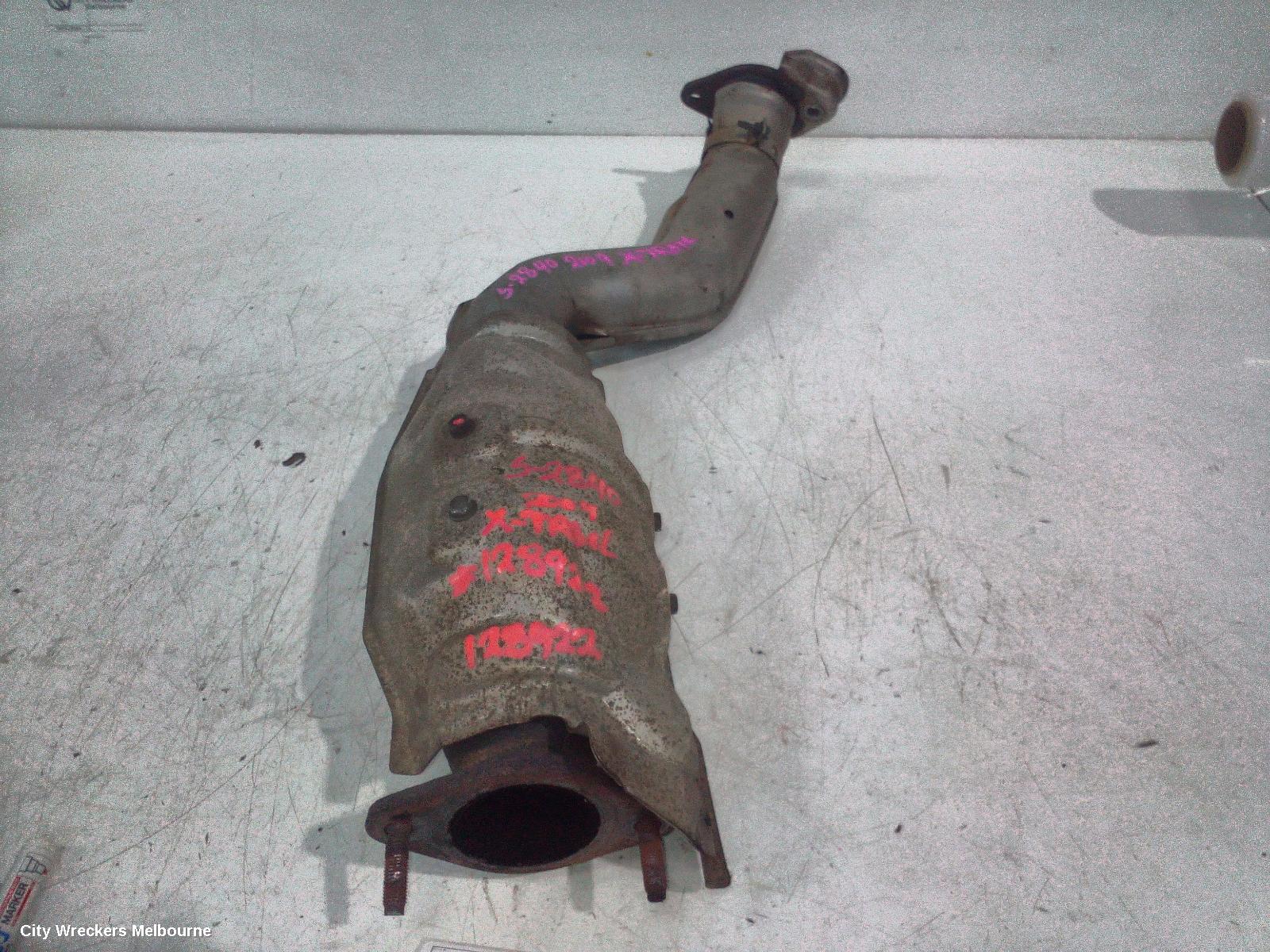 NISSAN XTRAIL CATALYTIC CONVERTER, UNDER CAR-CAT TYPE, 2.5, PETROL, T31, 09/2007 - 12/2013 - Image 1