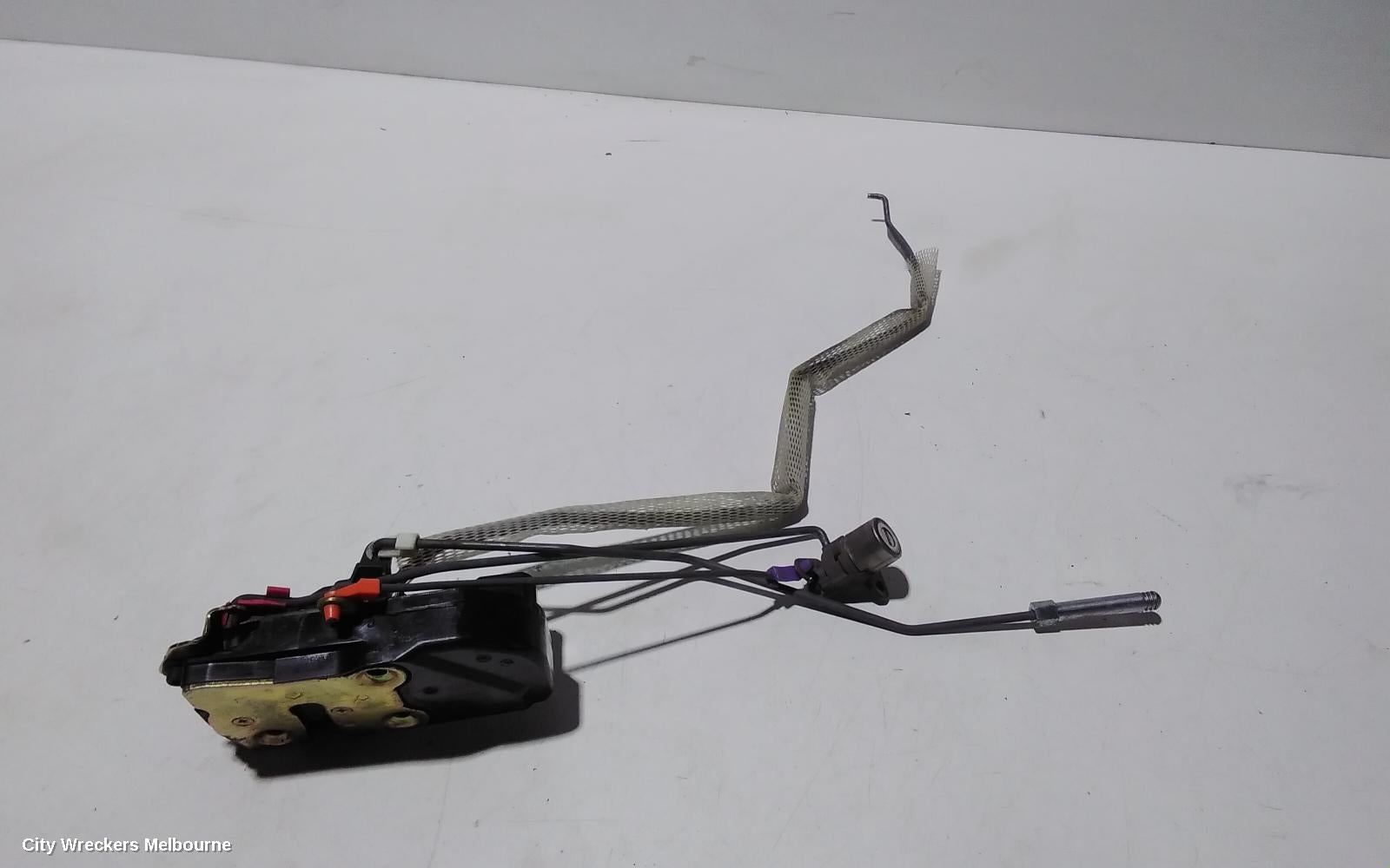 CHRYSLER 300C DOOR/BOOT/GATE LOCK, LEFT FRONT DOOR LOCK, SEDAN/WAGON, 11/2005 - 12/2011 - Image 1