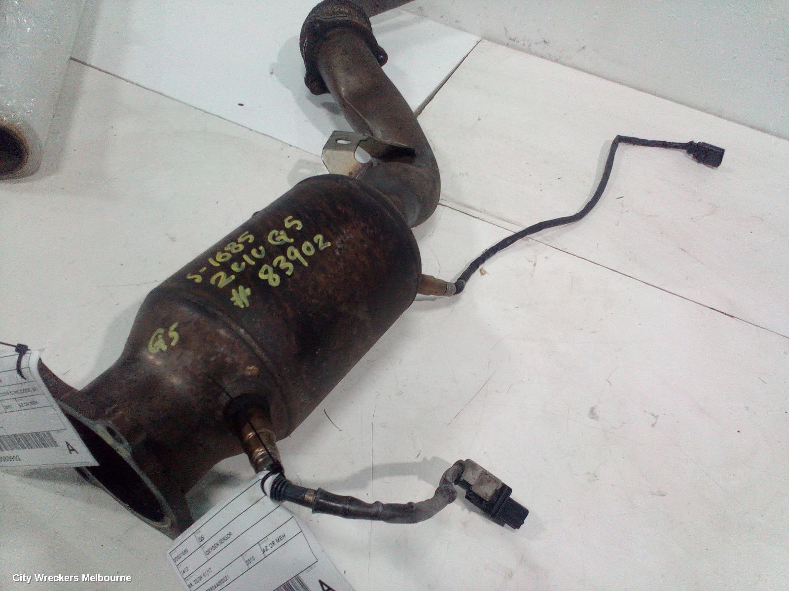 AUDI Q5 CATALYTIC CONVERTER, UNDER CAR-CAT TYPE, 2.0, PETROL, CDNB/CDNC CODE, 8R, 03/2009 - 10/2012 - Image 2