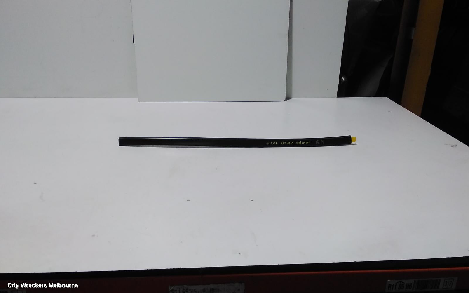 HONDA CRV WINDSHIELD FRAME, RW, 05/2017 - 08/2023 - Image 3