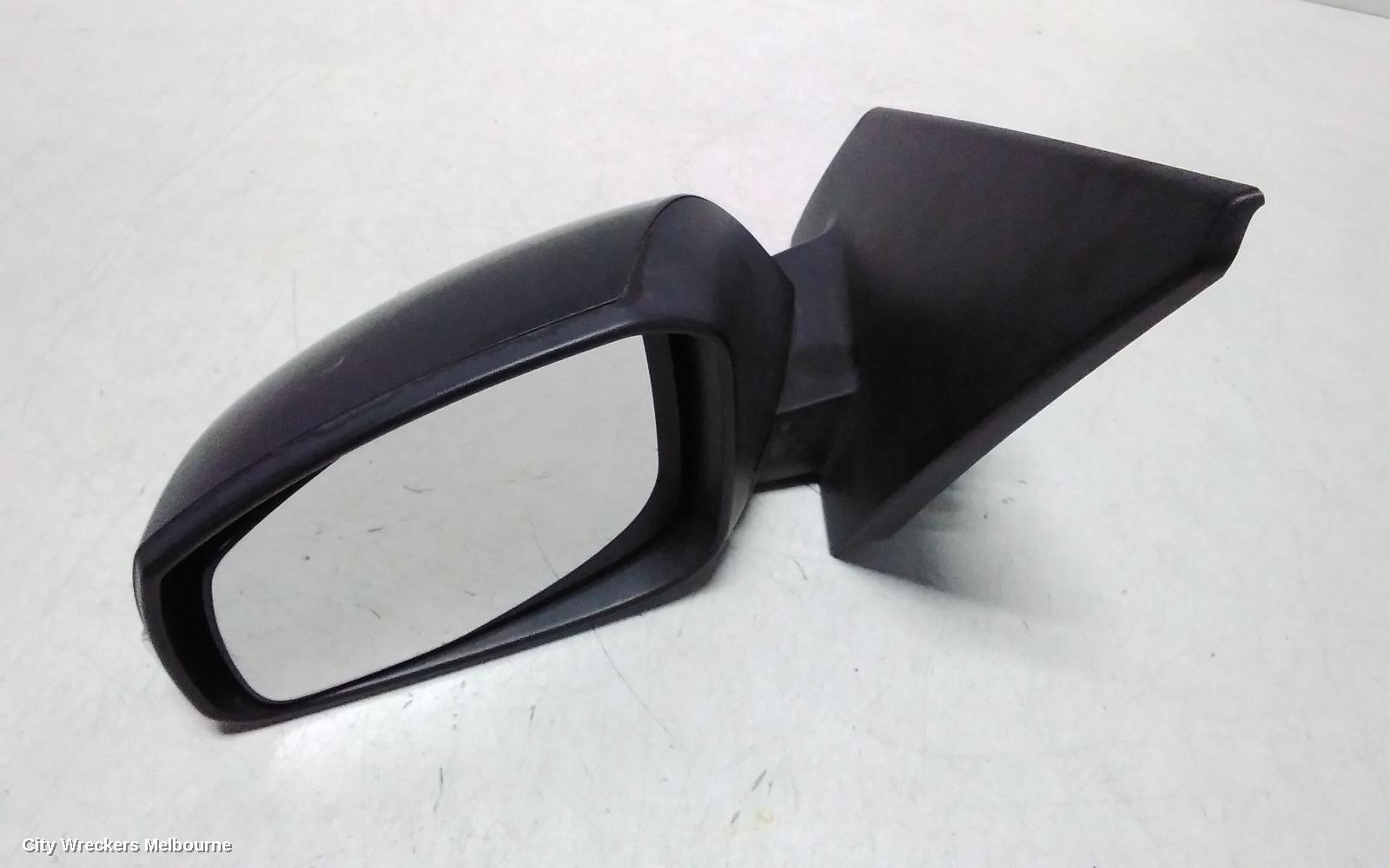 RENAULT FLUENCE LEFT DOOR MIRROR, X38, 09/2010 - 01/2016 - Image 1