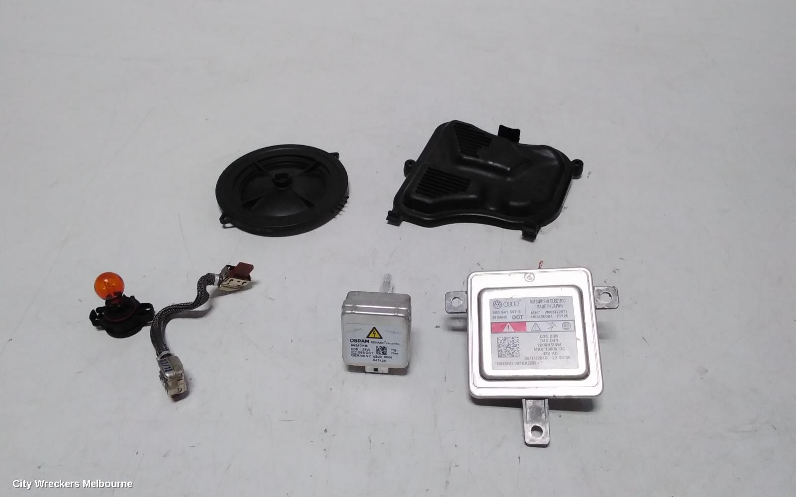 AUDI A1 RIGHT HEADLAMP, 8X, A1, XENON TYPE, 12/2010 - 12/2014 - Image 3