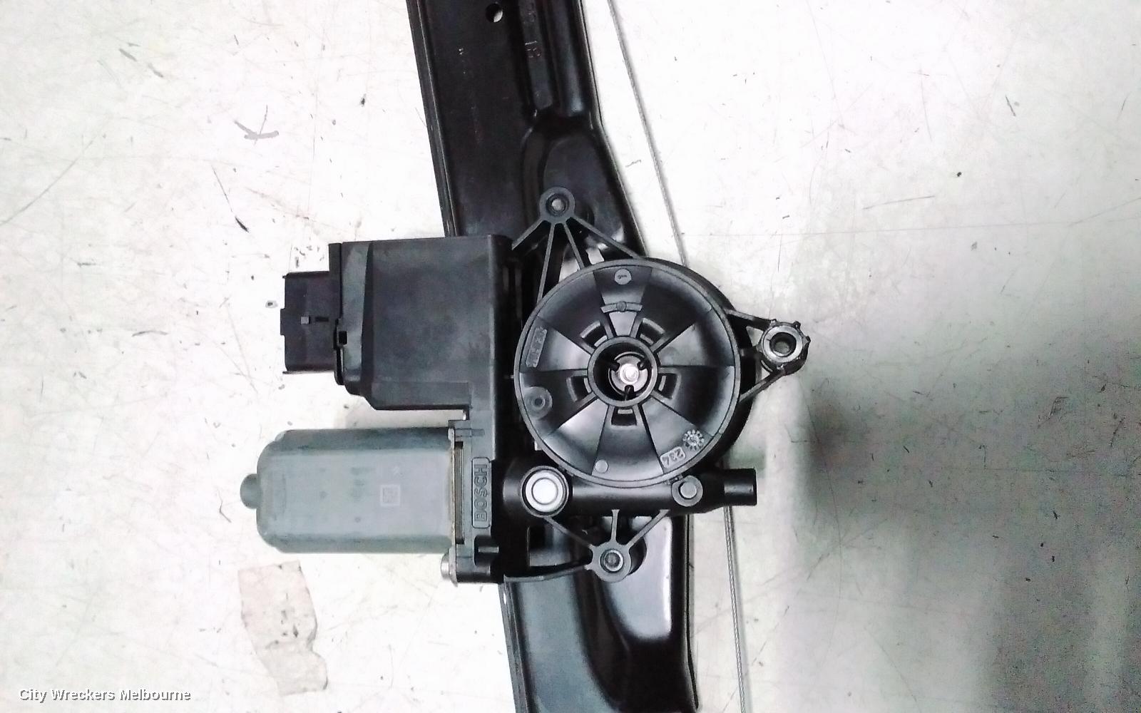 PEUGEOT EXPERT RIGHT FRONT WINDOW REG/MOTOR, K0, 04/2018 ONWARDS - Image 3