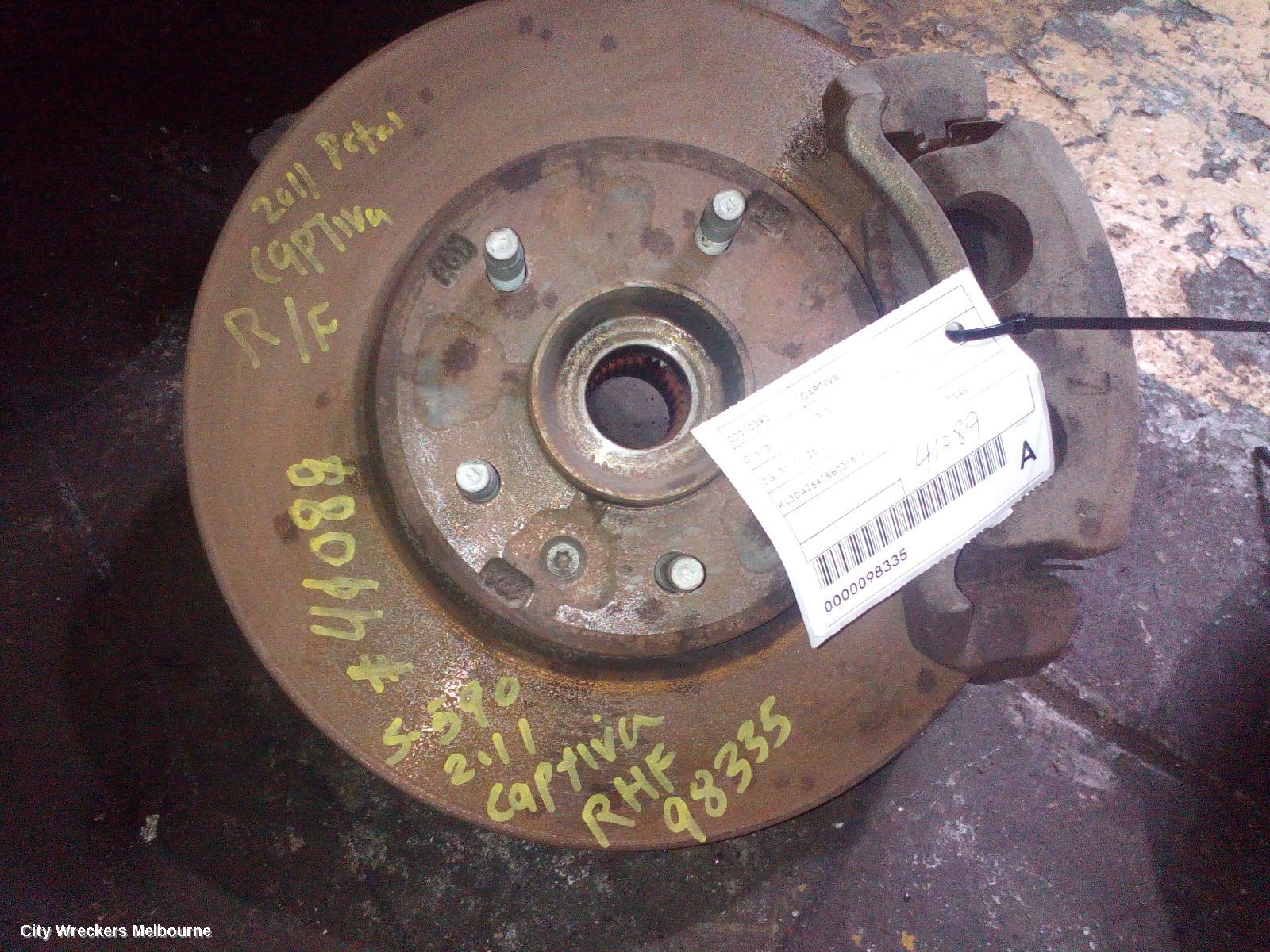 HOLDEN CAPTIVA RIGHT FRONT HUB ASSEMBLY, CG, 01/2011 - 06/2018 - Image 1