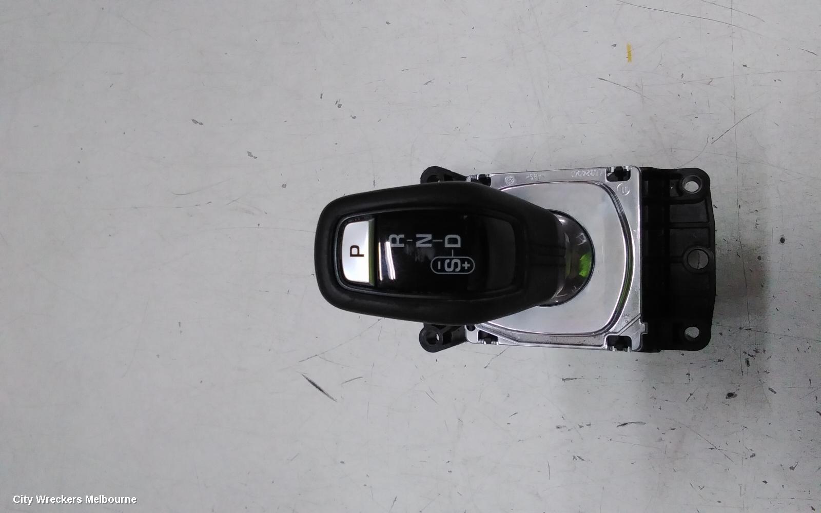 LAND ROVER DISCOVERY SPORT GEAR STICK/SHIFTER, GEAR SHIFT ASSY, AUTO, L550, 07/2019 ONWARDS - Image 1