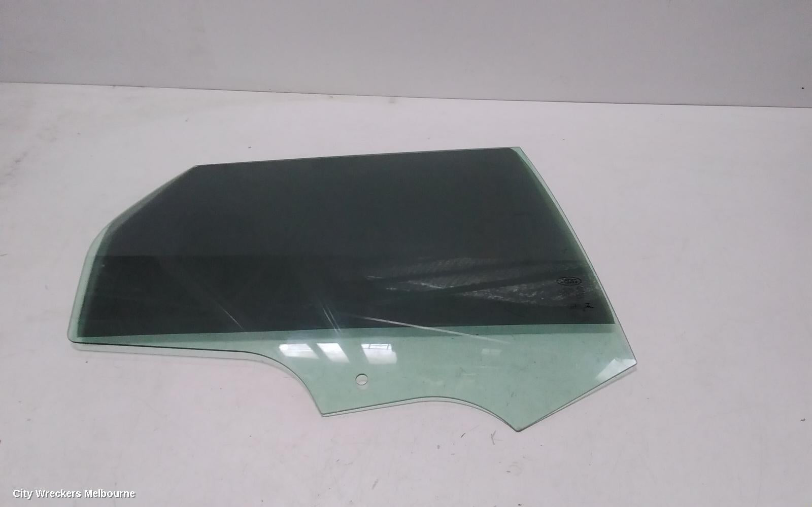 LAND ROVER DISCOVERY SPORT RIGHT REAR DOOR WINDOW, L550, 01/2015 ONWARDS - Image 2