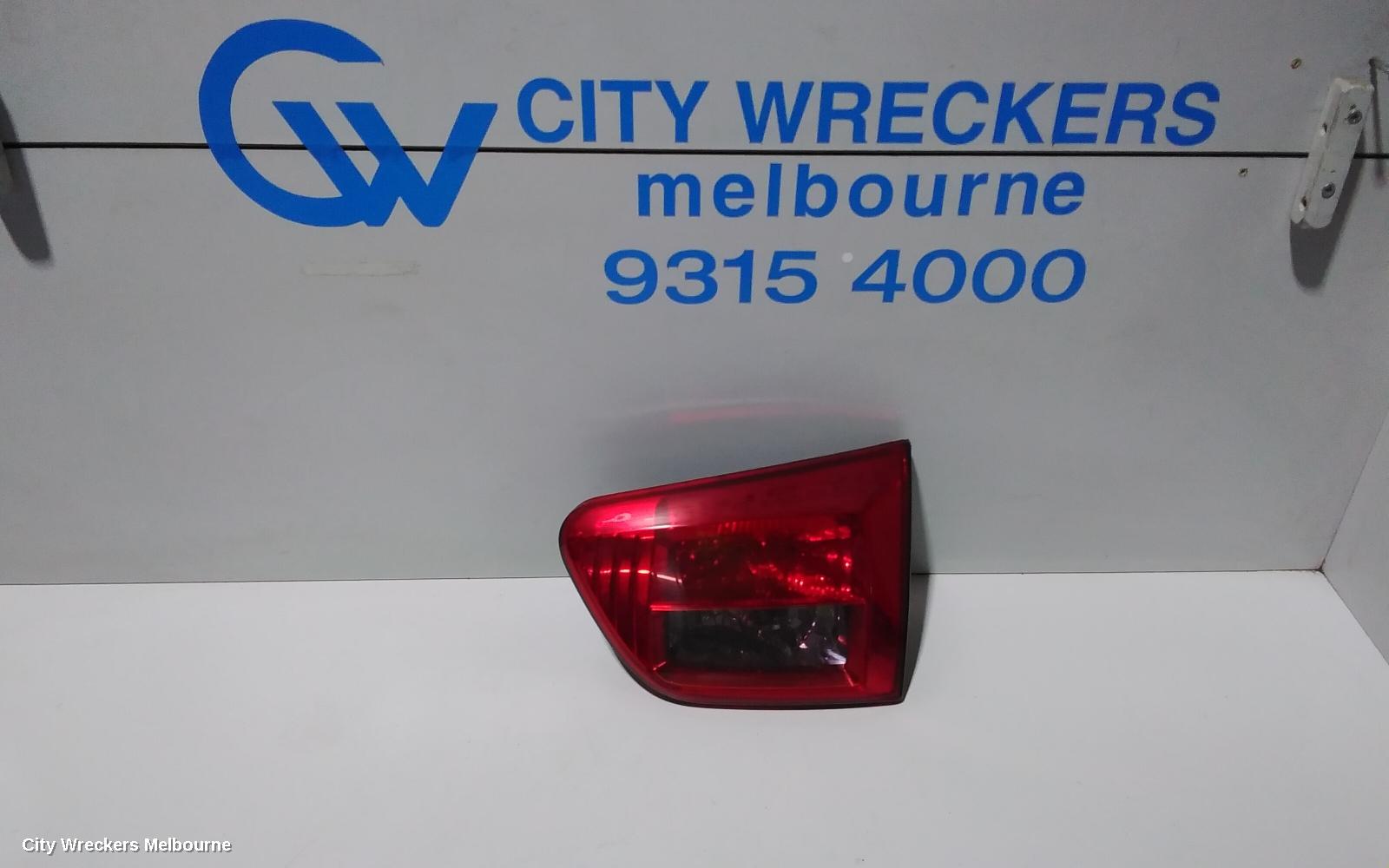 PEUGEOT 4007 REAR GARNISH, TAILGATE LAMP (RH SIDE), 10/2009 - 08/2013 - Image 1