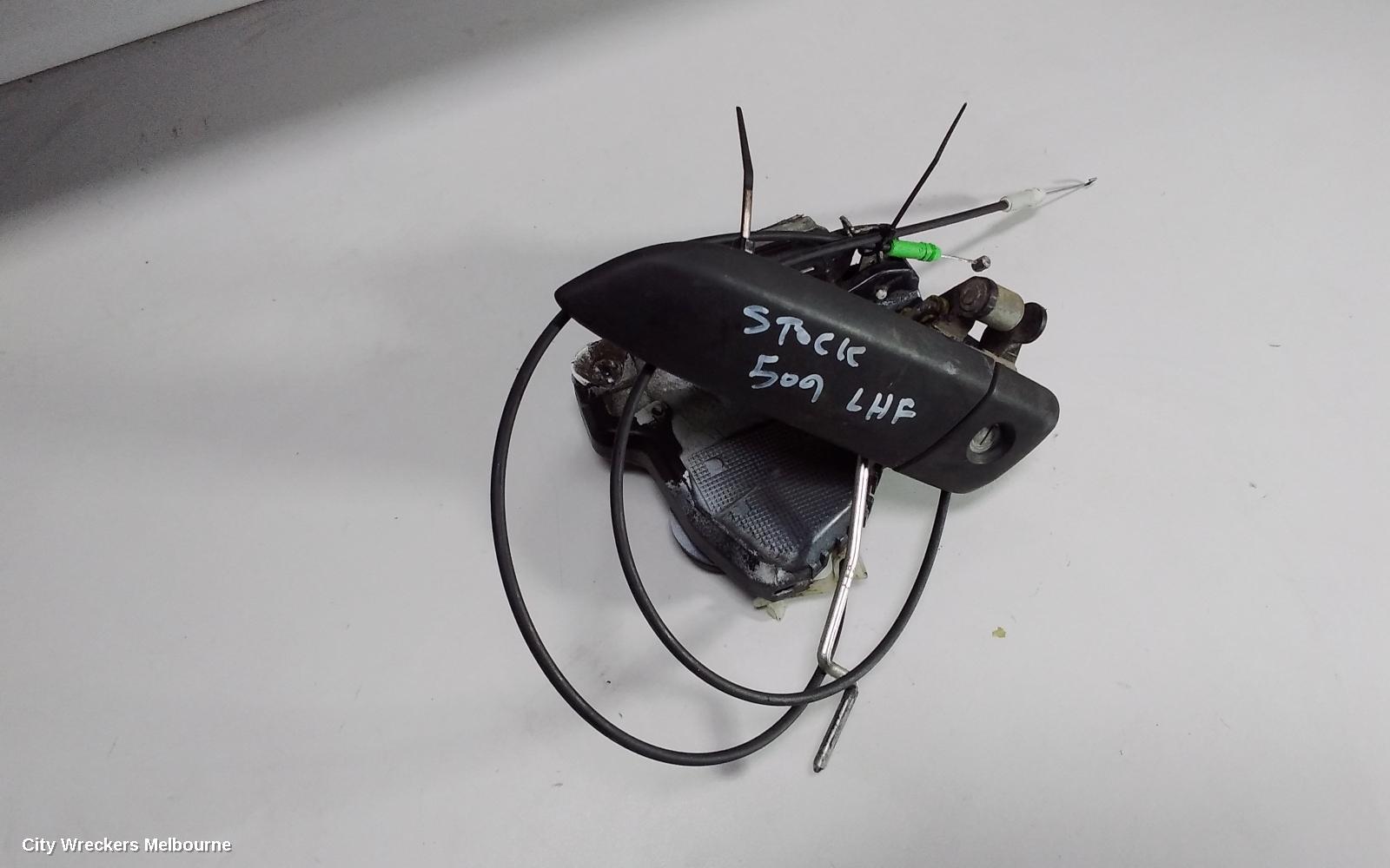 TOYOTA HIACE DOOR/BOOT/GATE LOCK, LEFT FRONT DOOR LOCK, TRH/KDH, 03/2005 - 04/2019 - Image 2