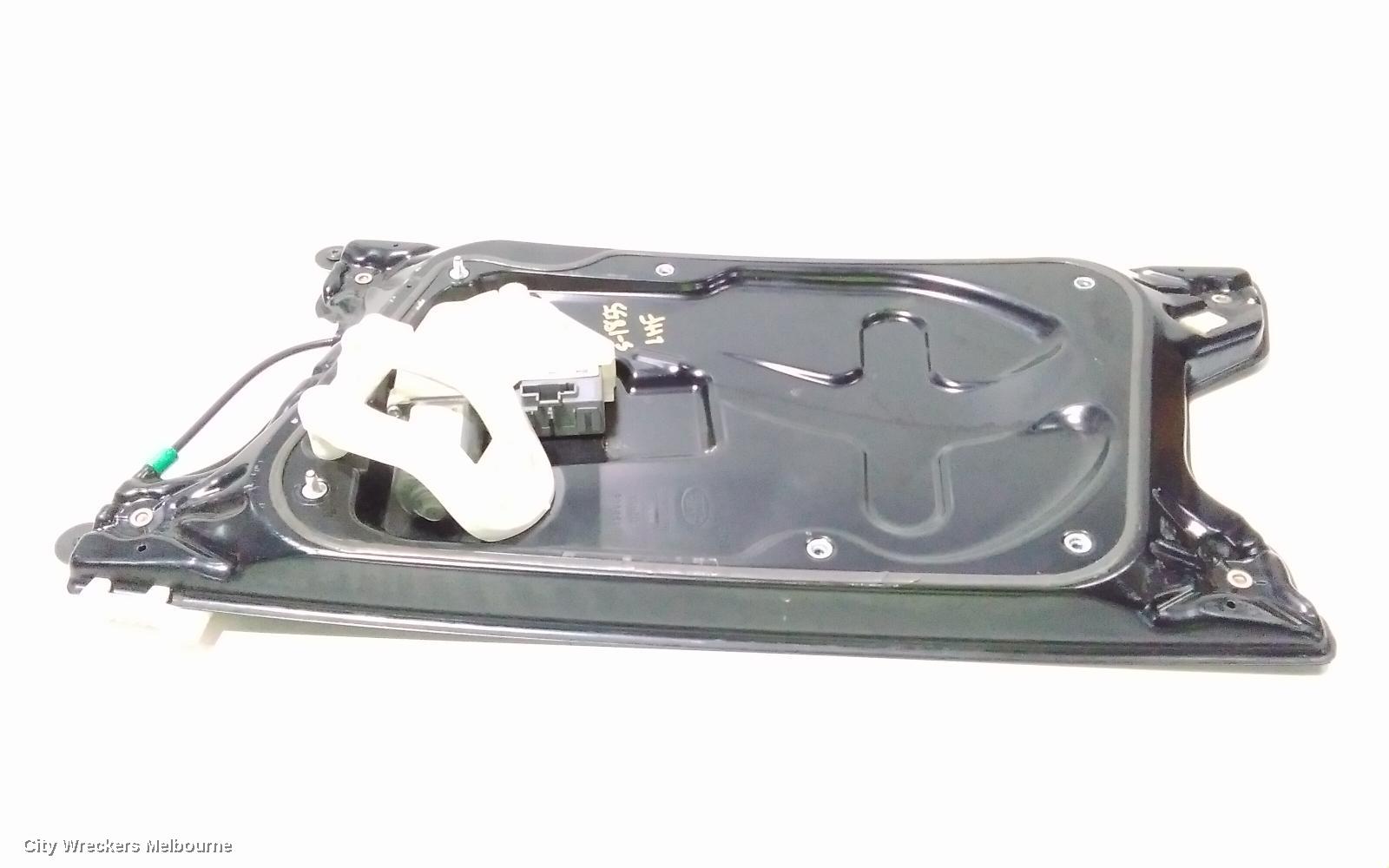 LAND ROVER RANGEROVER SPORT LEFT FRONT WINDOW REG/MOTOR, L320, 08/2005 - 12/2013 - Image 1