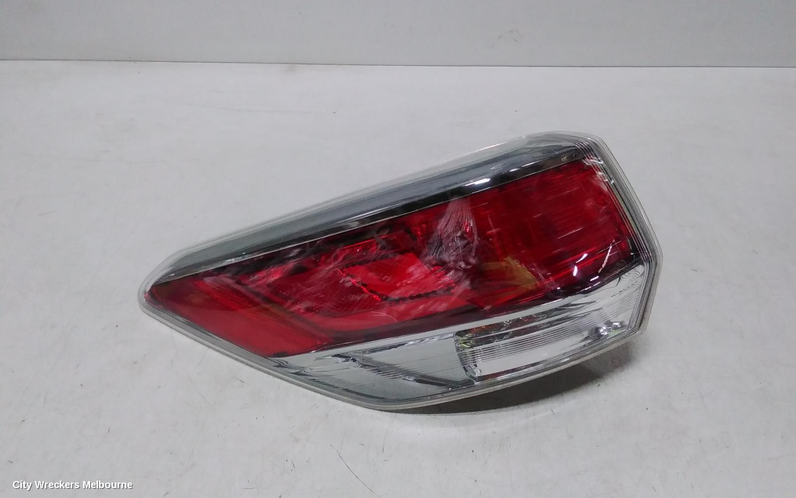 TOYOTA KLUGER LEFT TAILLIGHT, GSU50/GSU55, 12/2013 - 02/2021 - Image 2