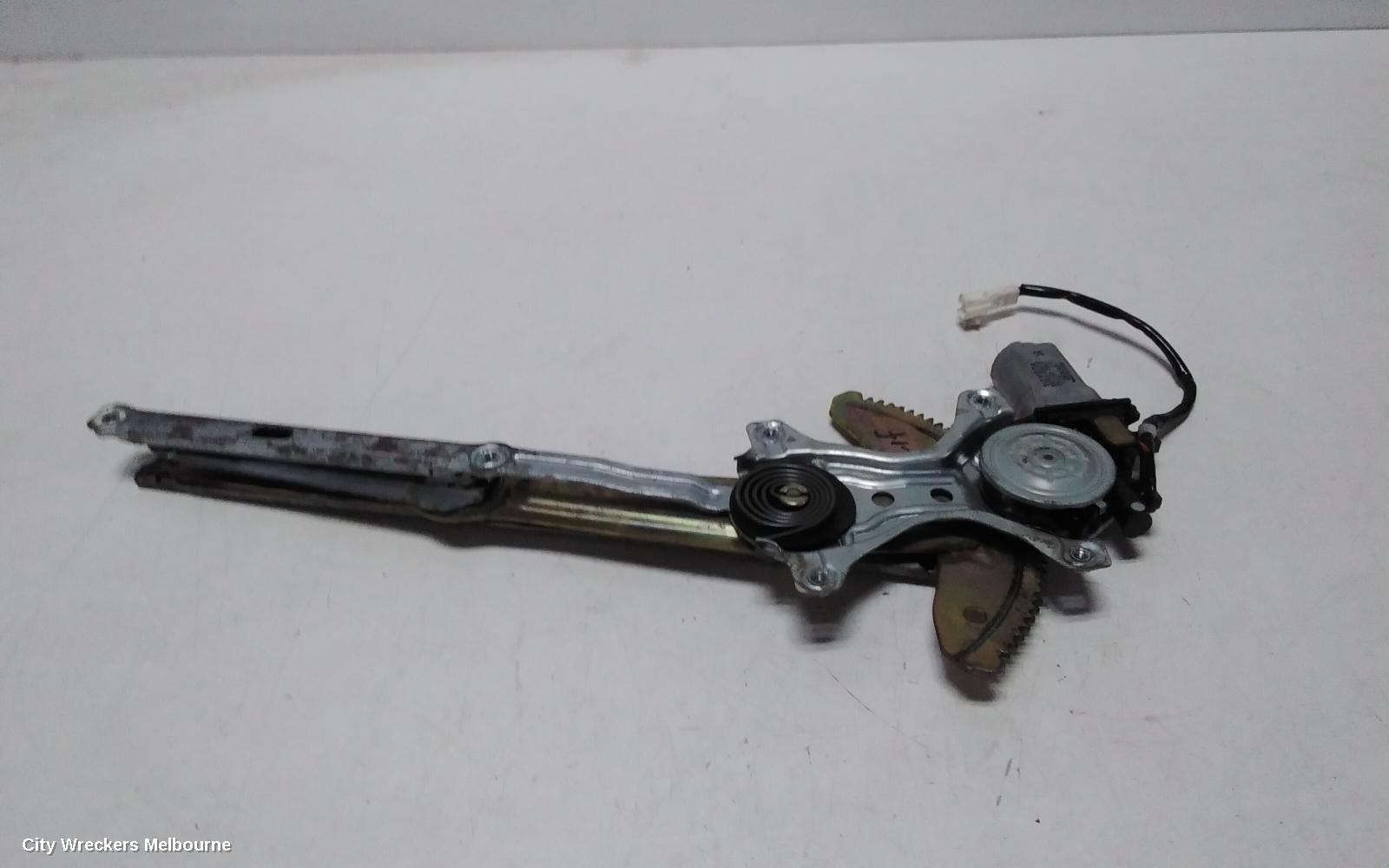 TOYOTA TARAGO LEFT FRONT WINDOW REG/MOTOR, ACR30,  POWER, 06/2000 - 02/2006 - Image 2