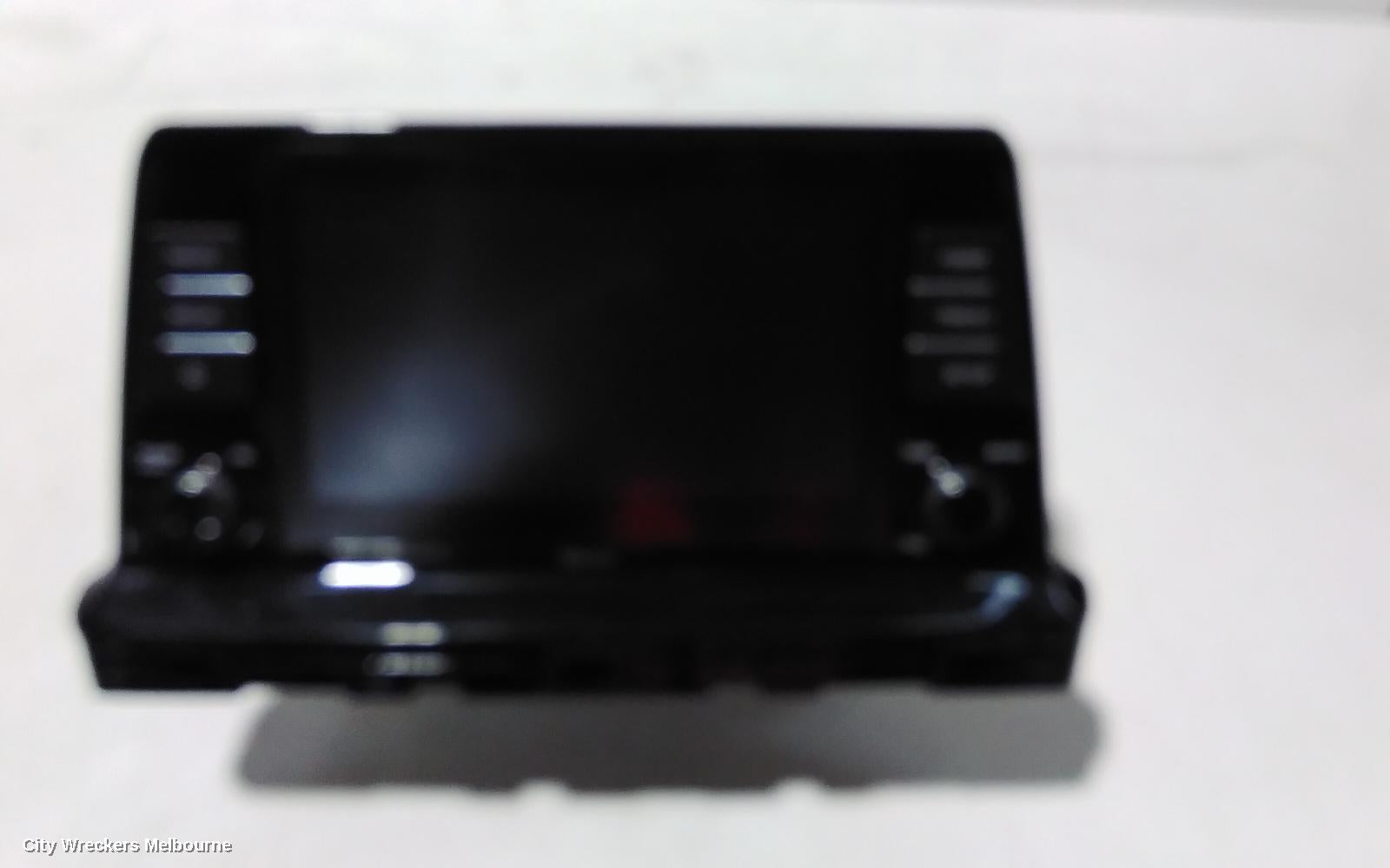 KIA SELTOS RADIO/CD/DVD/SAT/TV, HEAD UNIT, W/ DISPLAY UNIT, 8IN TOUCHSCREEN, SP2, 07/2019 ONWARDS - Image 3