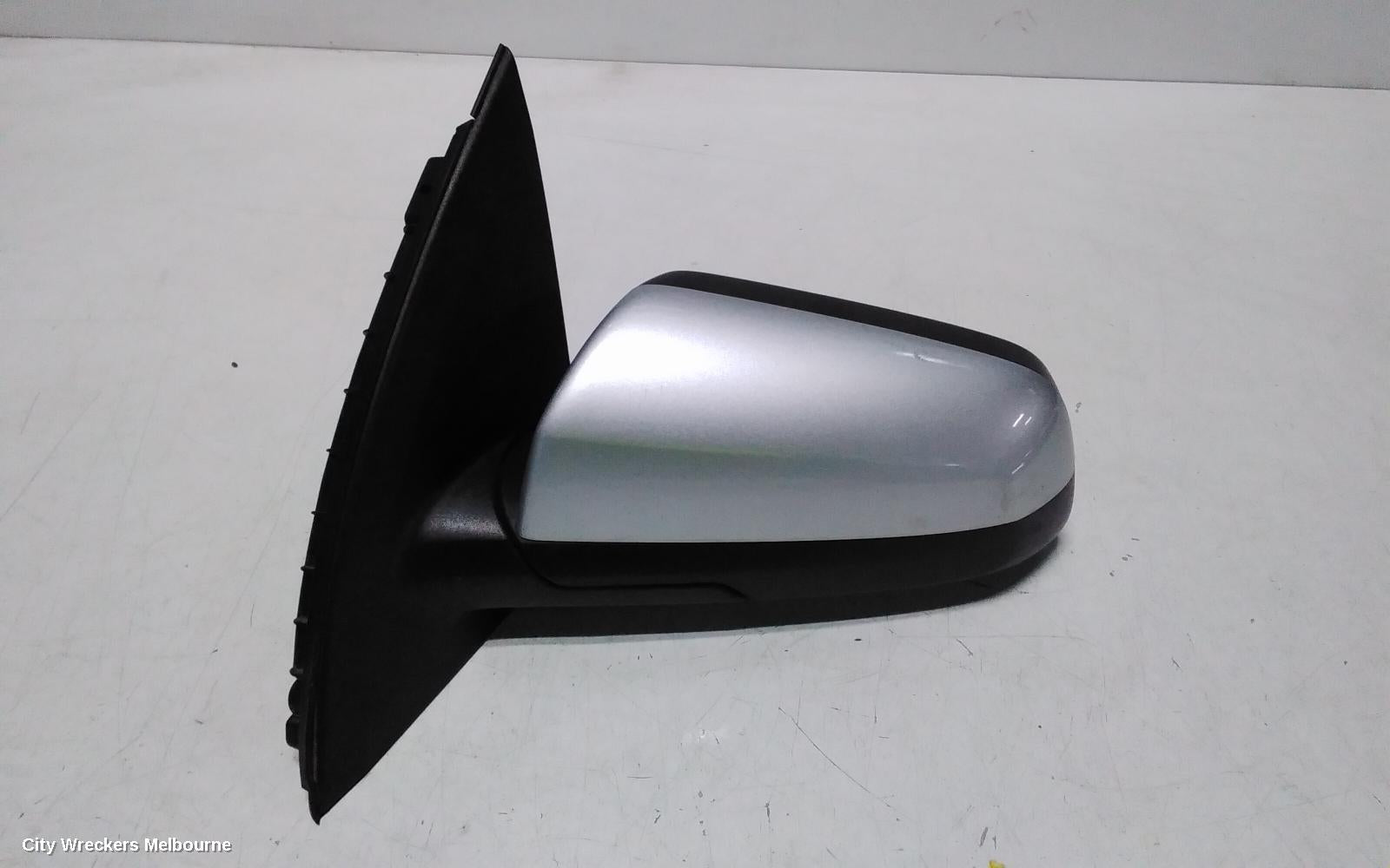 HOLDEN COMMODORE LEFT DOOR MIRROR, VE, NON HEATED & NON PUDDLE LAMP TYPE, 08/2006 - 04/2013 - Image 2