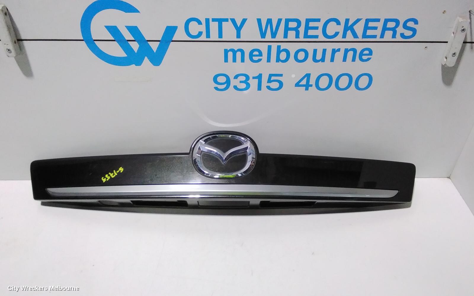 MAZDA CX9 REAR GARNISH, TAILGATE GARNISH (CENTRE), TB, 06/2009 - 10/2012 - Image 1