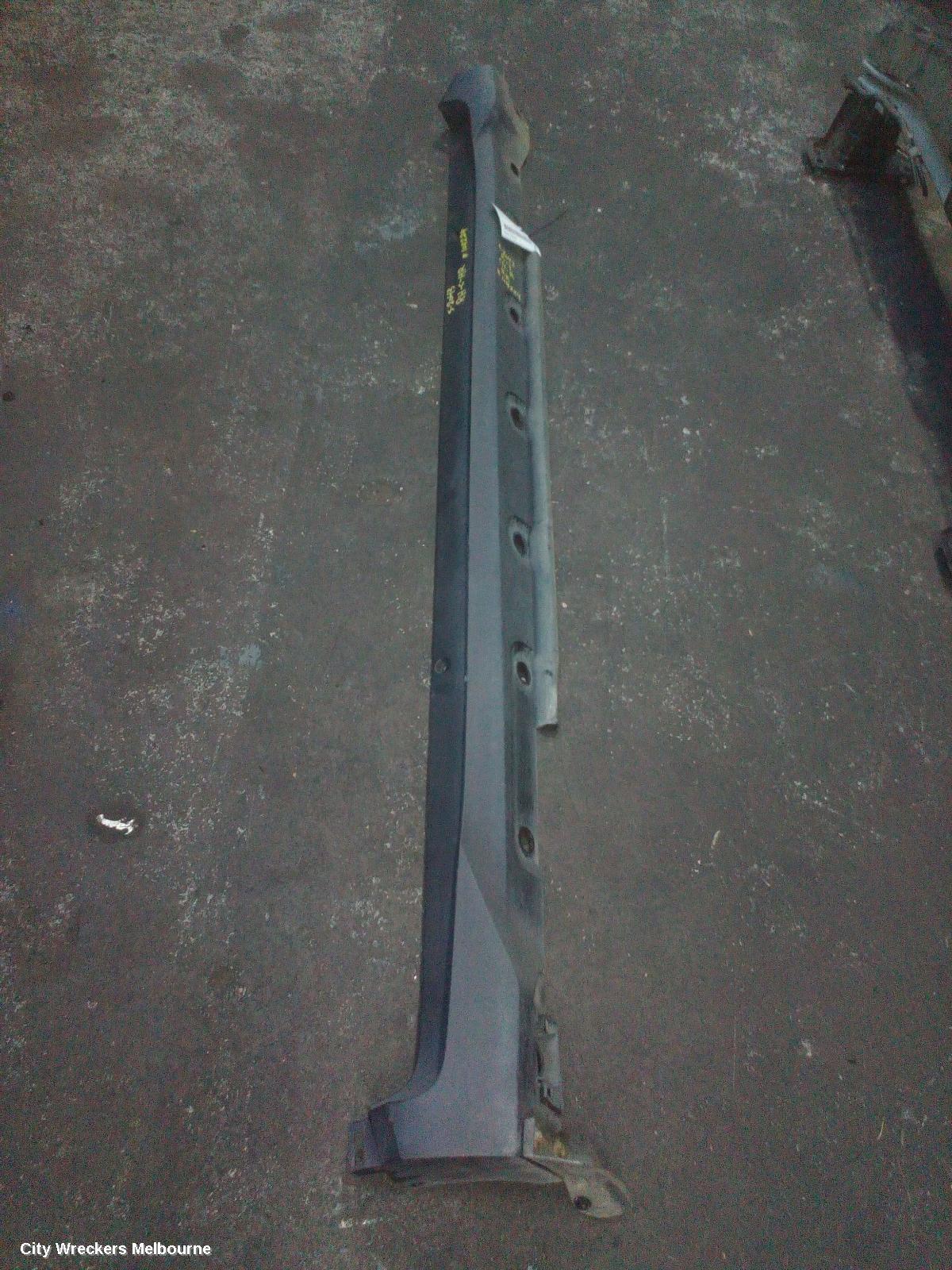 TOYOTA C-HR SIDE STEP/SKIRT, GEN 1, 12/2016 - 09/2023 - Image 2