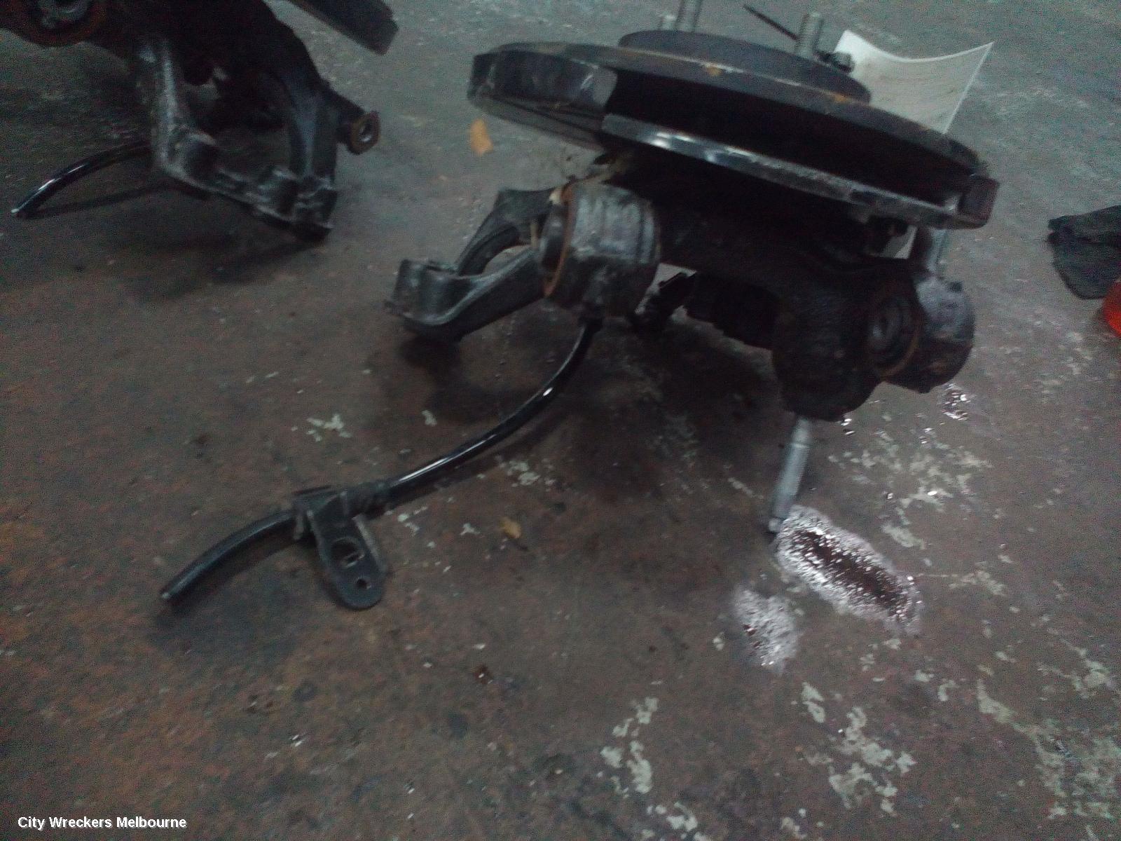 MAZDA CX5 LEFT REAR HUB ASSEMBLY, KE-KF, 4WD, BOLT TYPE SHOCK MOUNT, 02/2012 ONWARDS - Image 3
